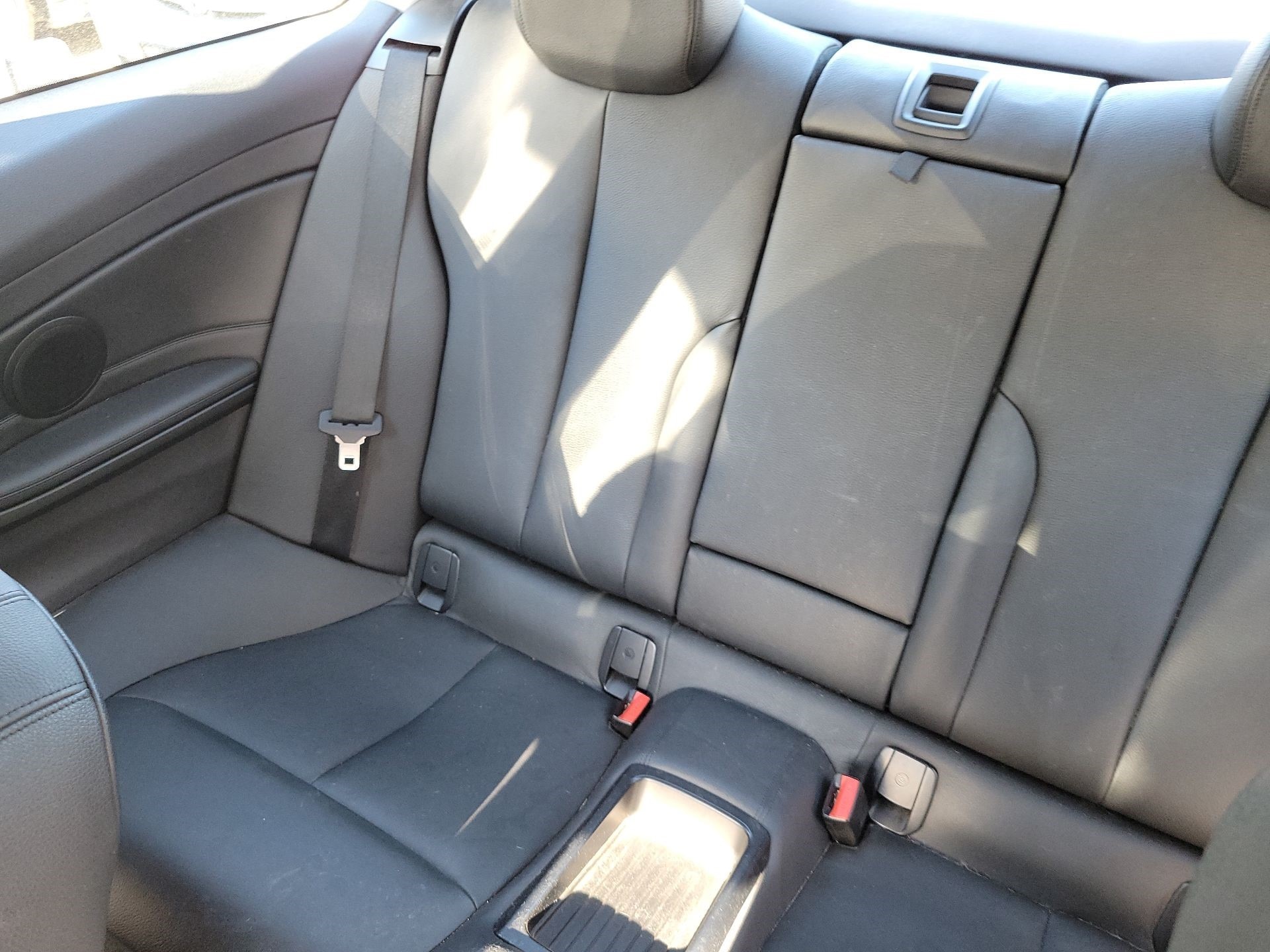 Thumbnail: 2025 Toyota RAV4 - 8