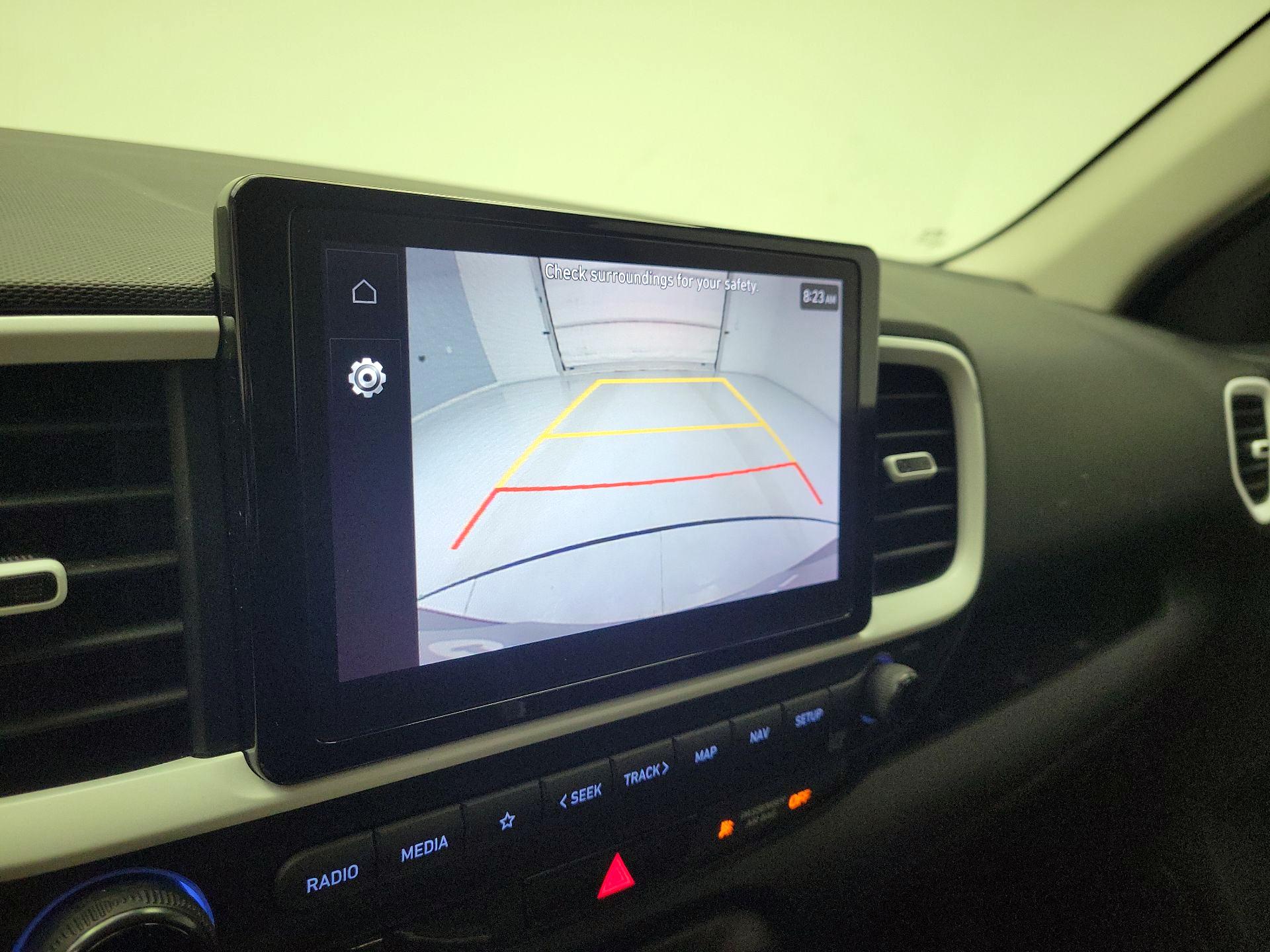 Thumbnail: 2023 Hyundai Venue - 14