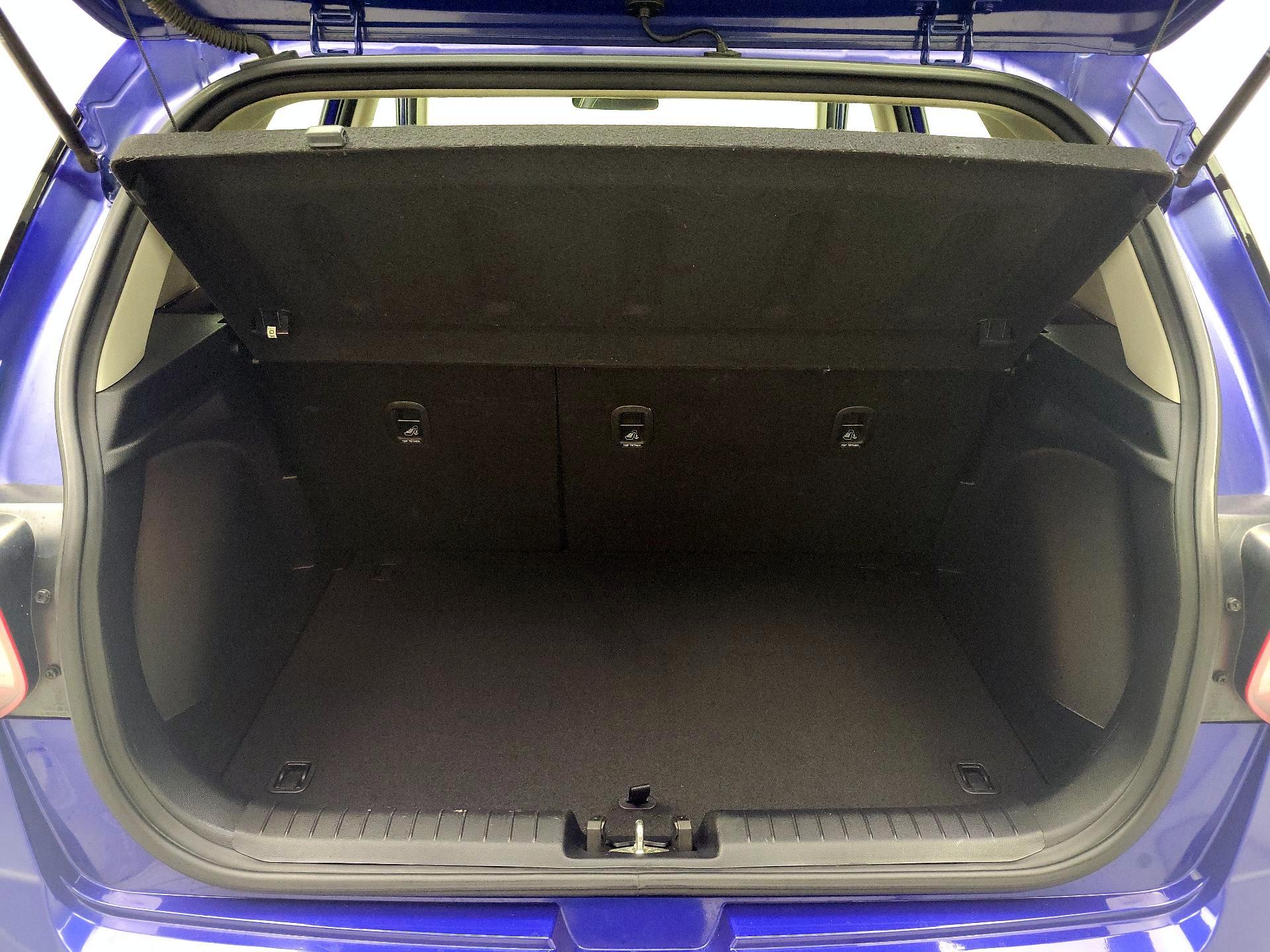 Thumbnail: 2023 Hyundai Venue - 20