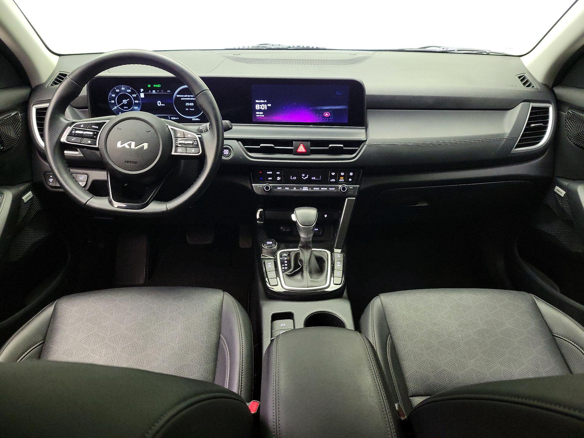 Thumbnail: 2024 Kia Seltos - 9