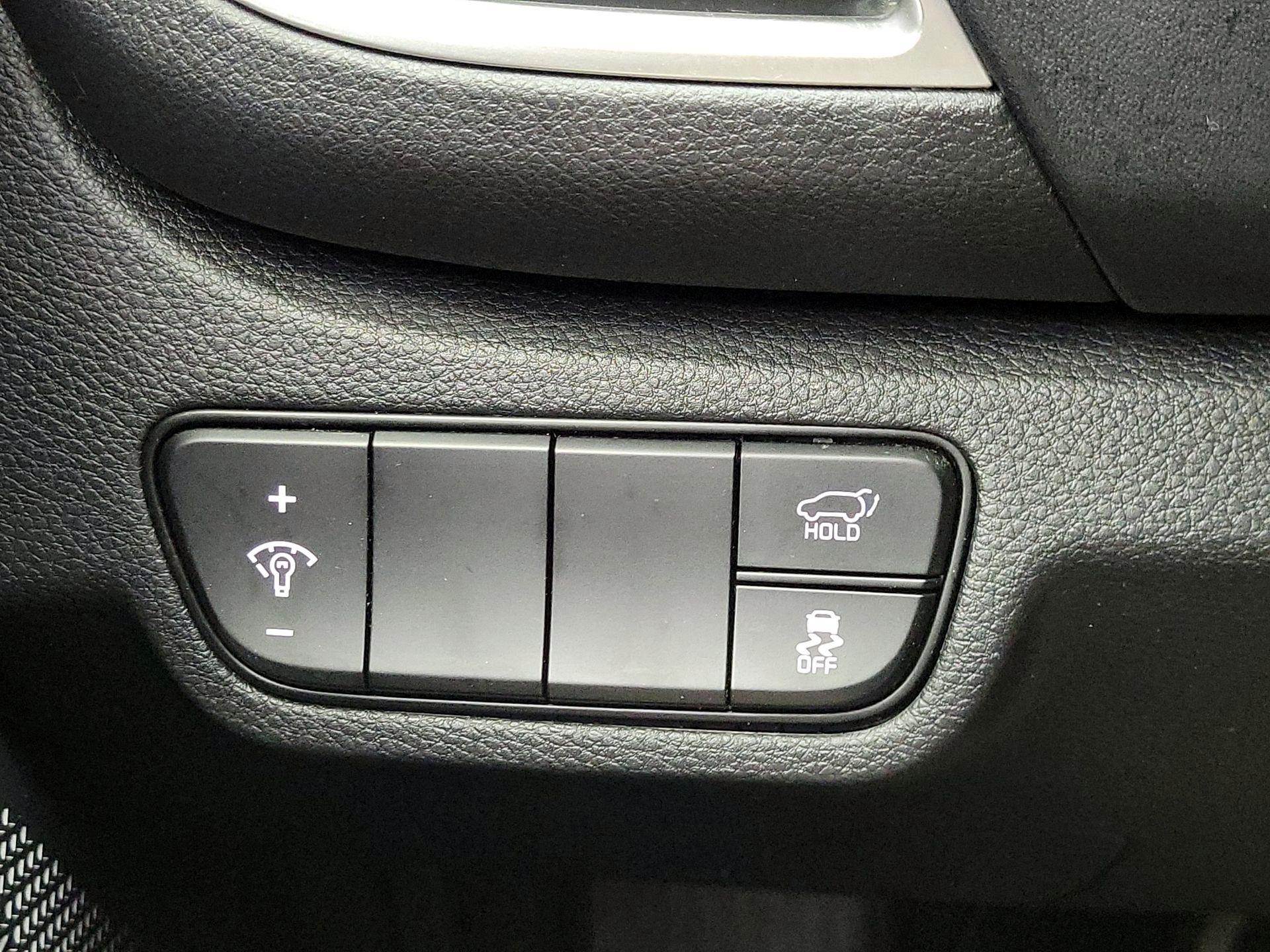 Thumbnail: 2024 Kia Seltos - 13