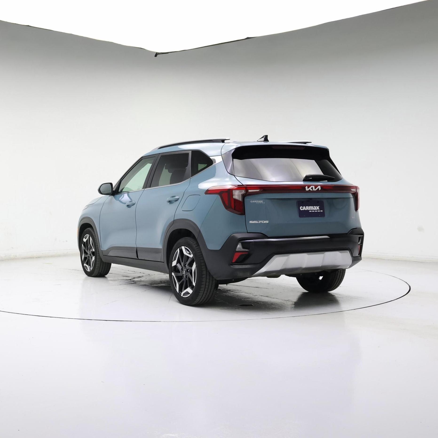 Thumbnail: 2024 Kia Seltos - 2