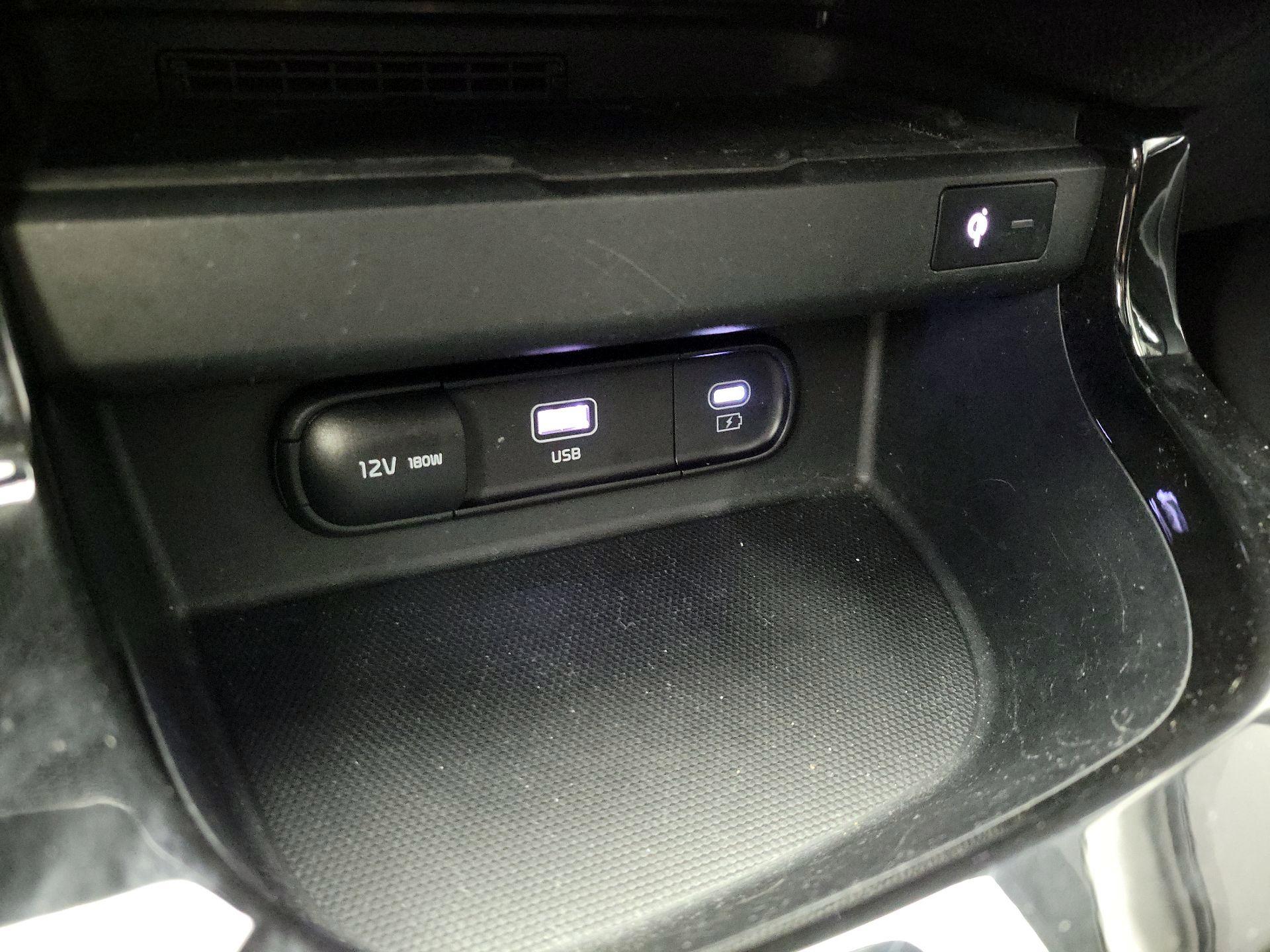 Thumbnail: 2024 Kia Seltos - 19