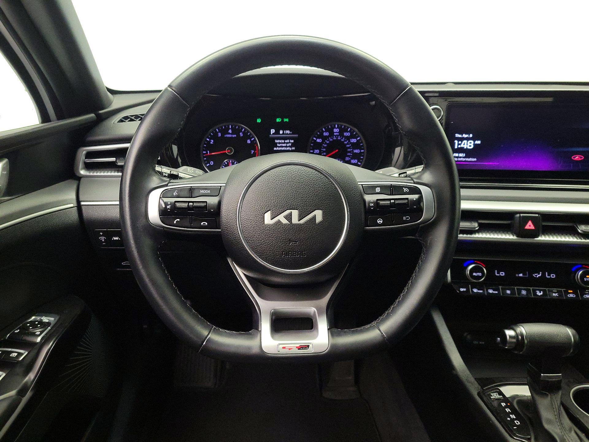 Thumbnail: 2022 Kia K5 - 10