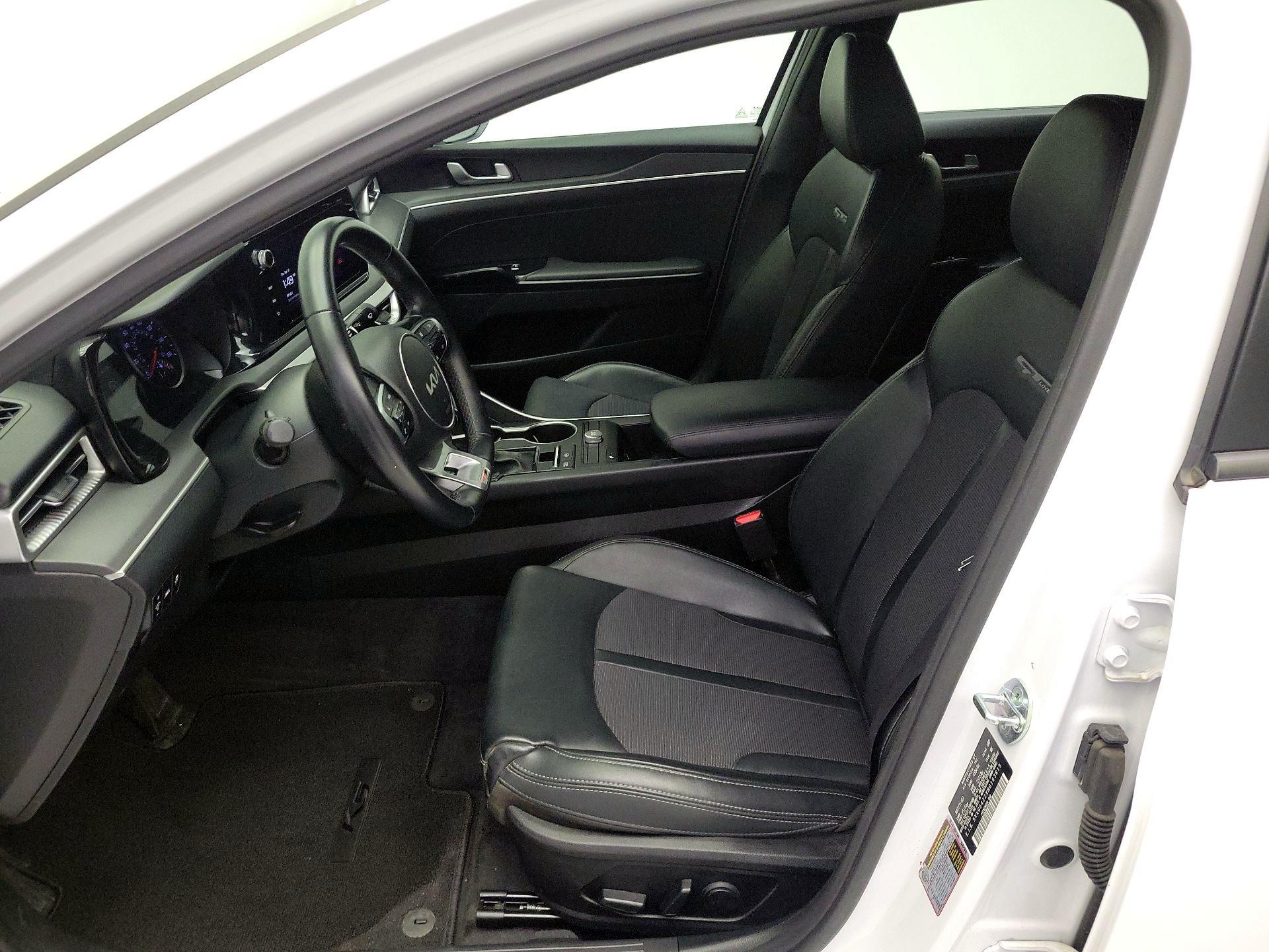 Thumbnail: 2022 Kia K5 - 11