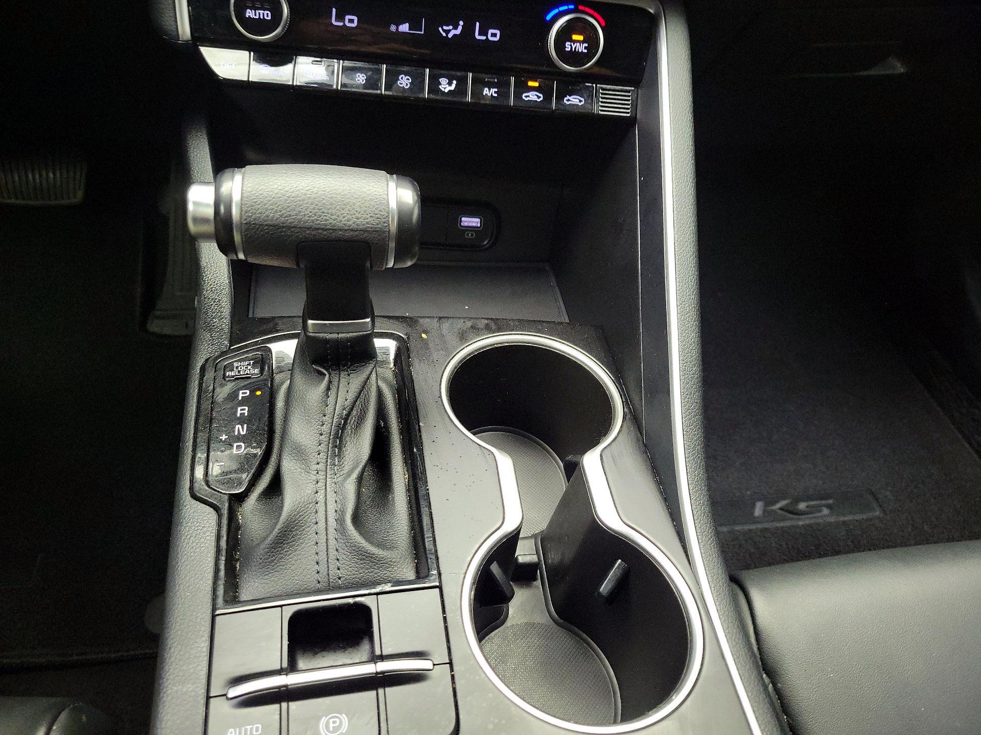 Thumbnail: 2022 Kia K5 - 18