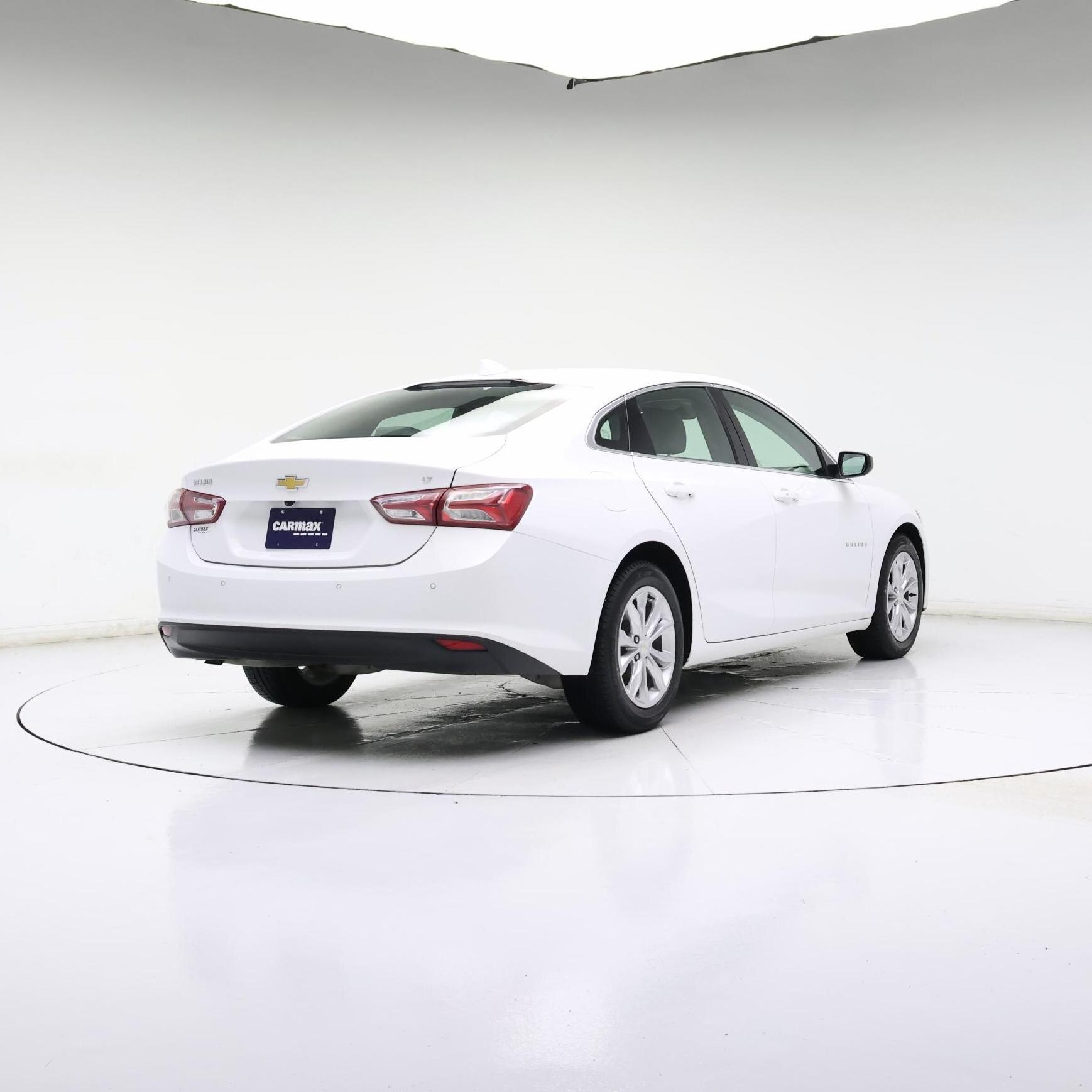 Thumbnail: 2020 Chevrolet Malibu - 8