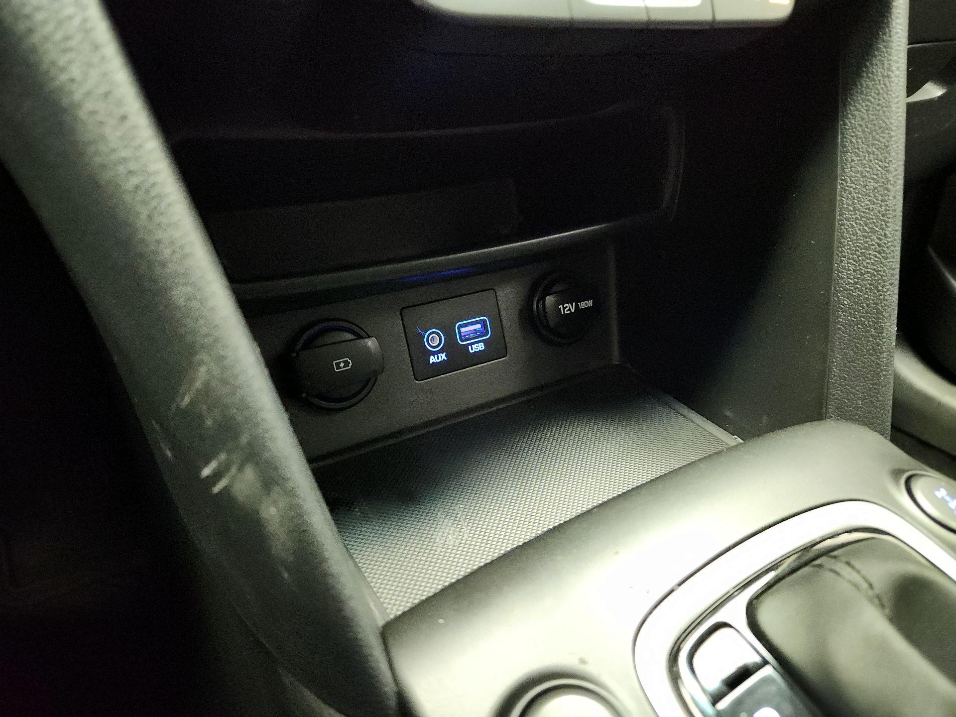 Thumbnail: 2019 Hyundai Kona - 18