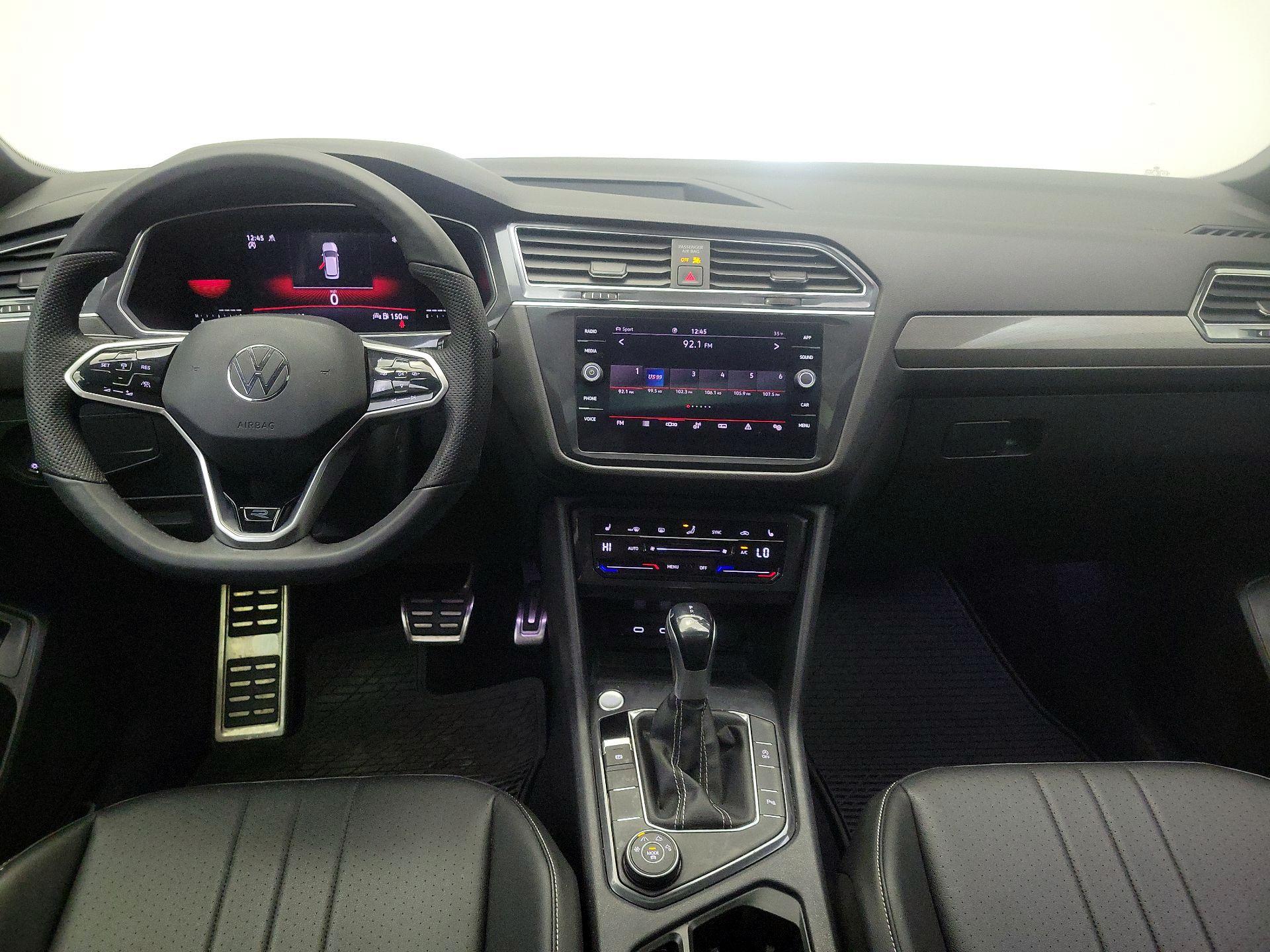 Thumbnail: 2022 Volkswagen Tiguan - 9