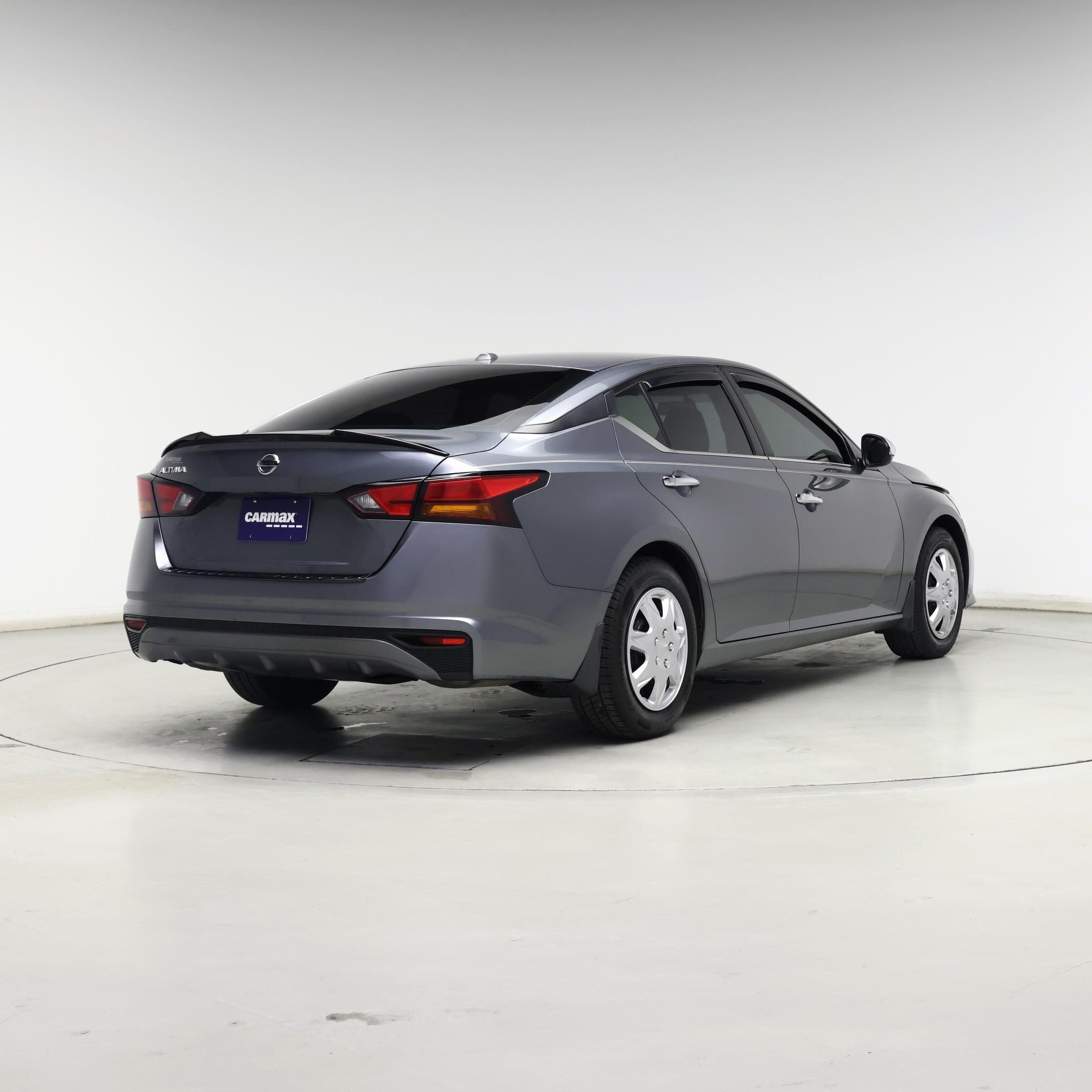 Thumbnail: 2020 Nissan Altima - 8