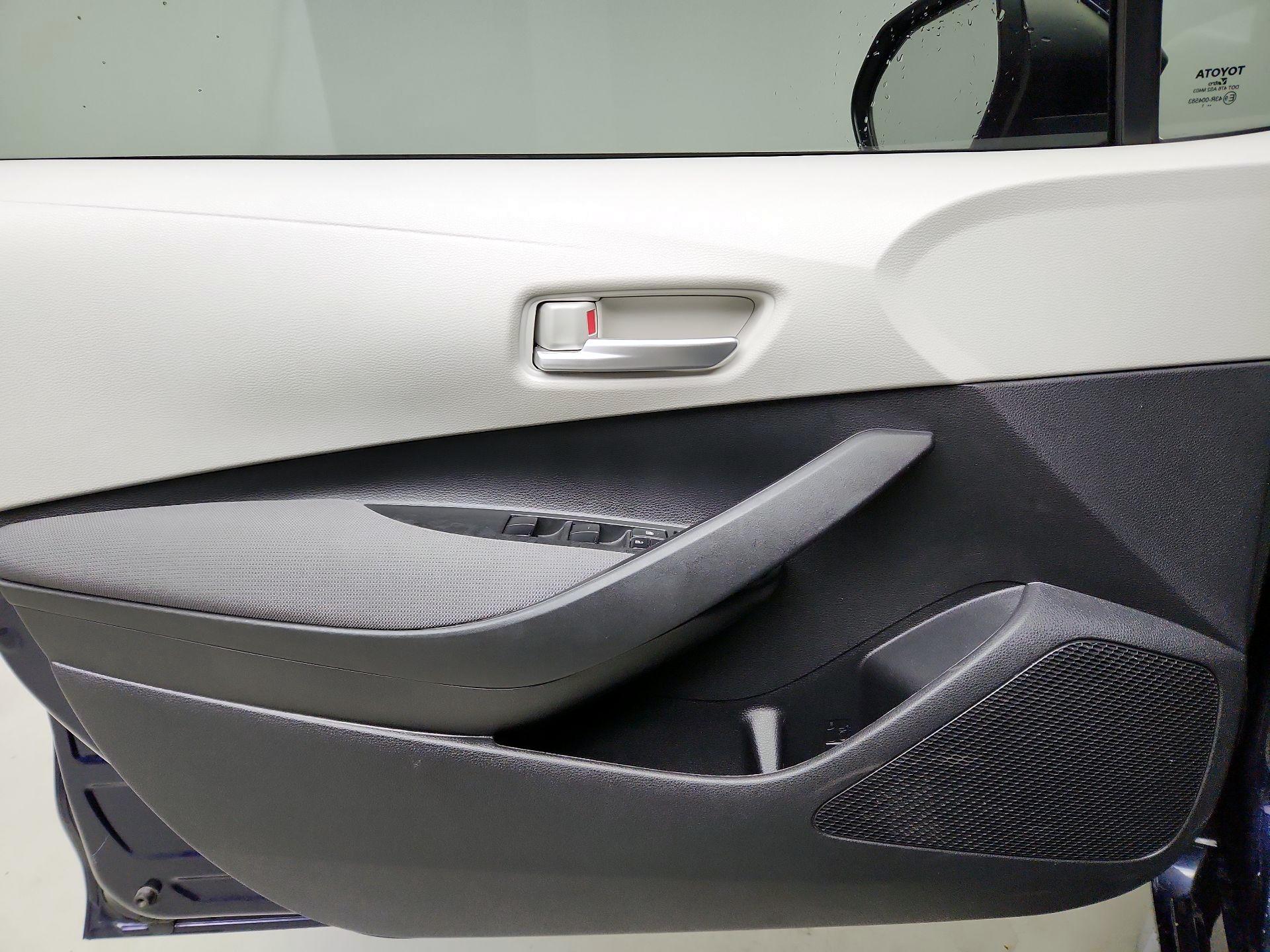 Thumbnail: 2021 Toyota Corolla - 12