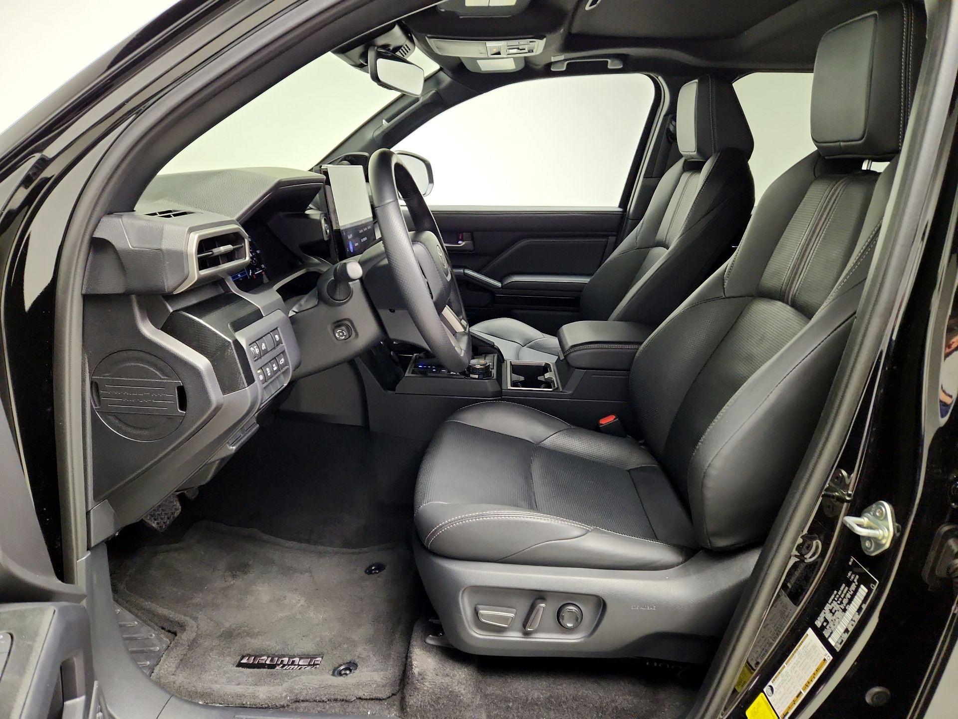 Thumbnail: 2025 Toyota 4Runner - 11