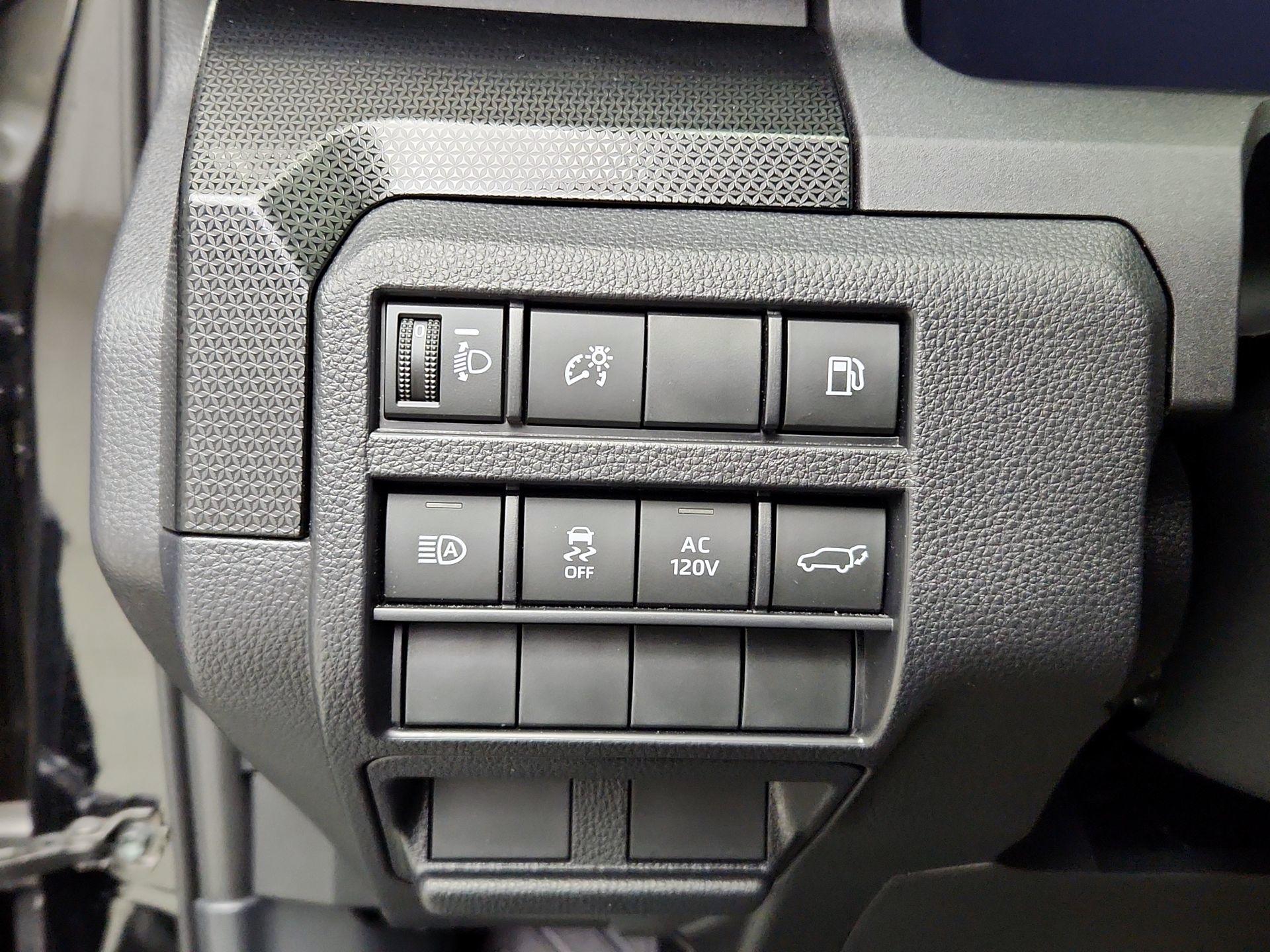 Thumbnail: 2025 Toyota 4Runner - 13