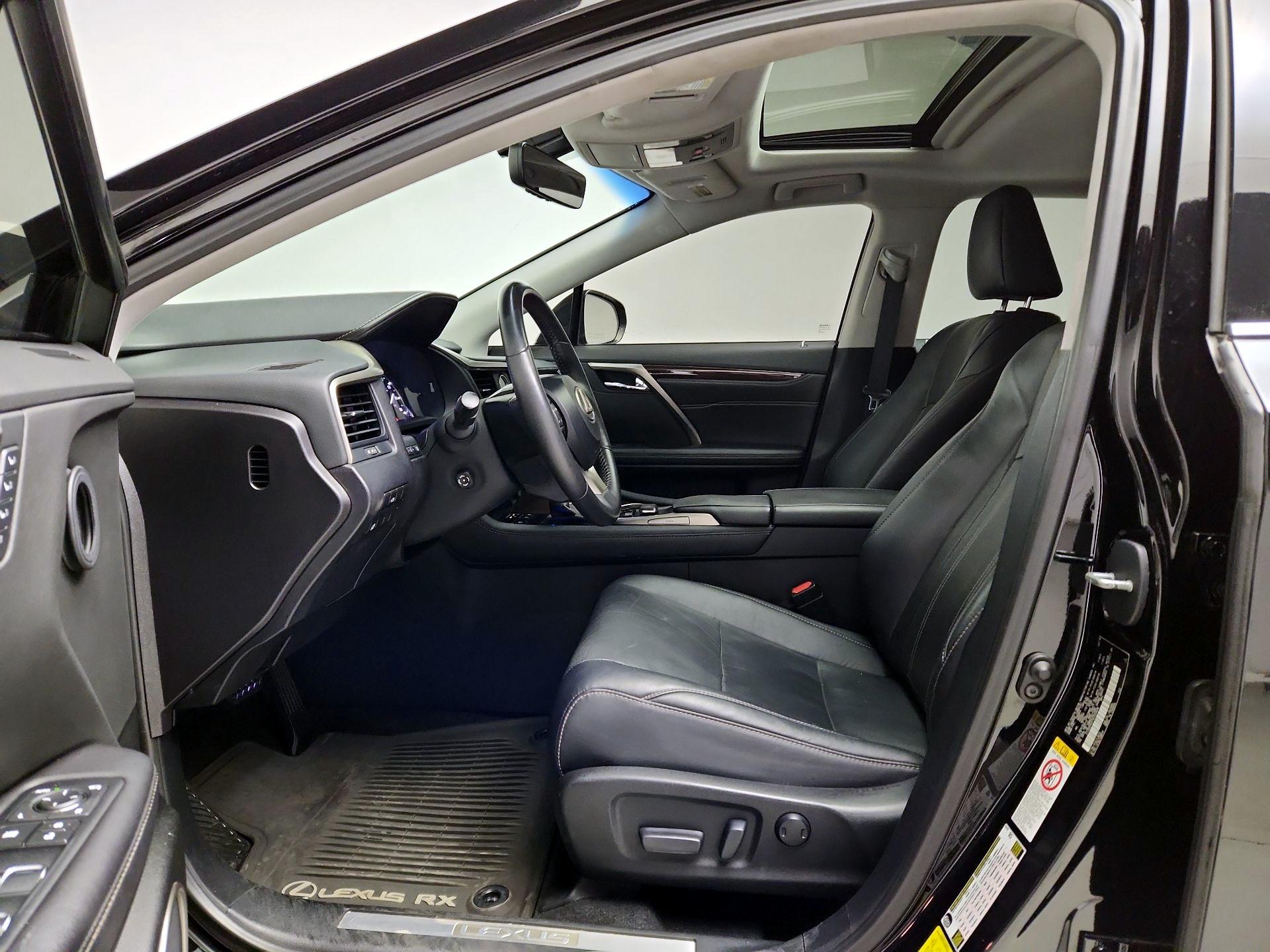 Thumbnail: 2016 Lexus RX - 11