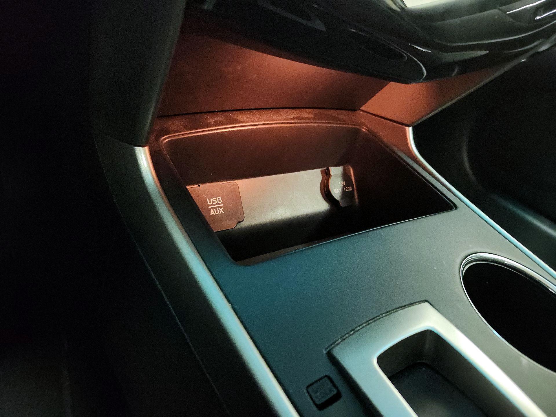 Thumbnail: 2015 Nissan Altima - 18