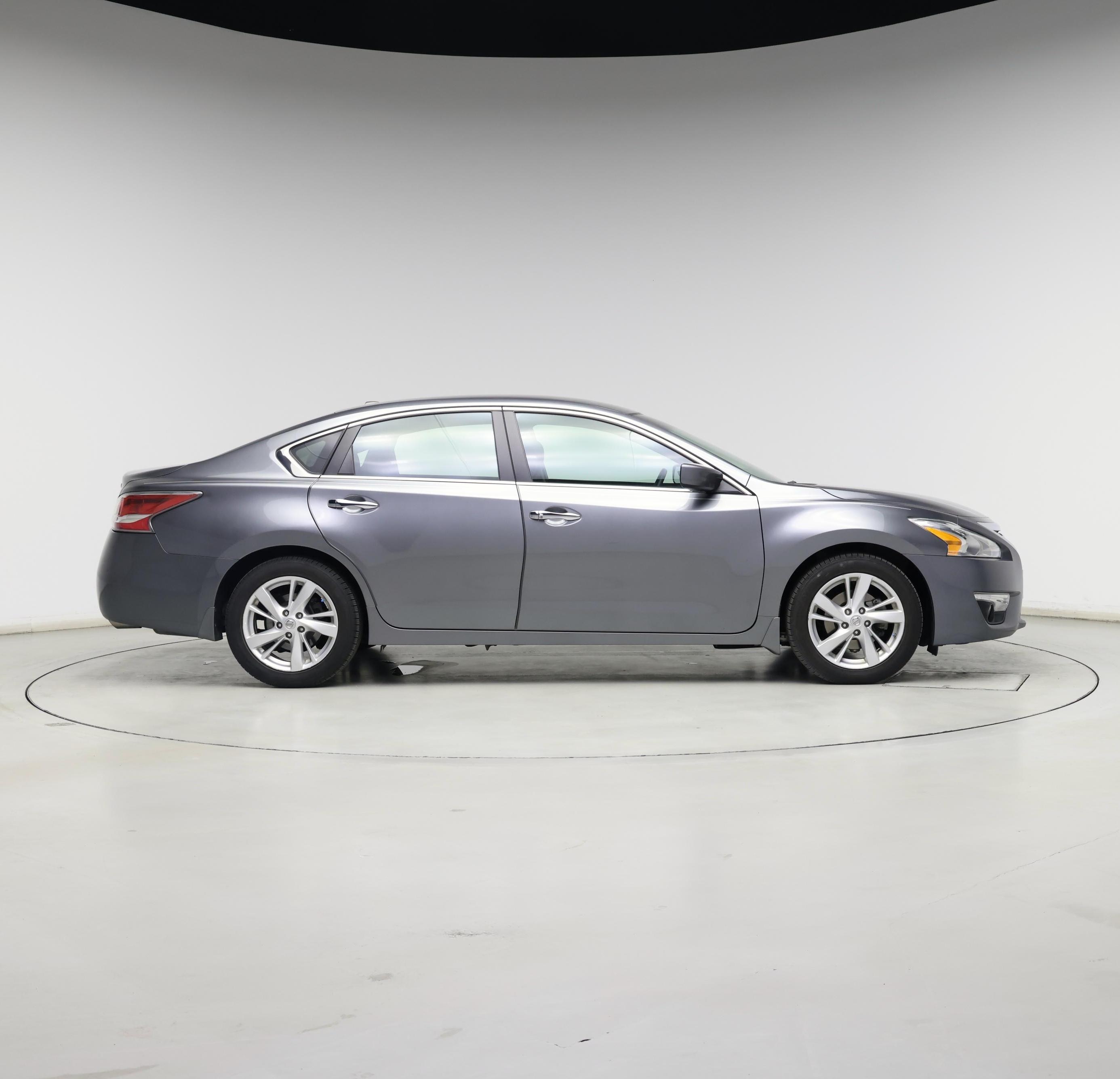 Thumbnail: 2015 Nissan Altima - 7