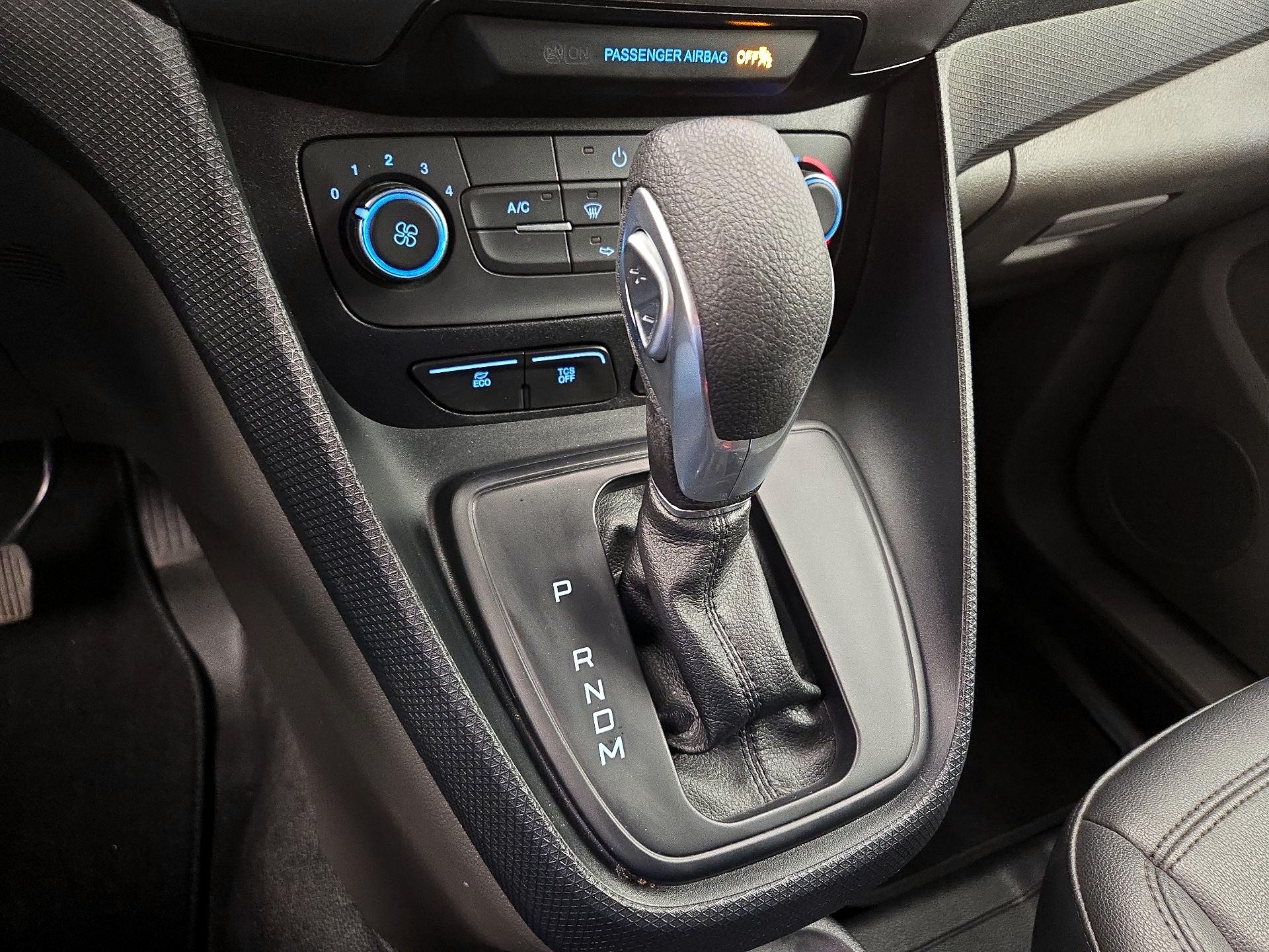 Thumbnail: 2022 Ford Transit Series - 17