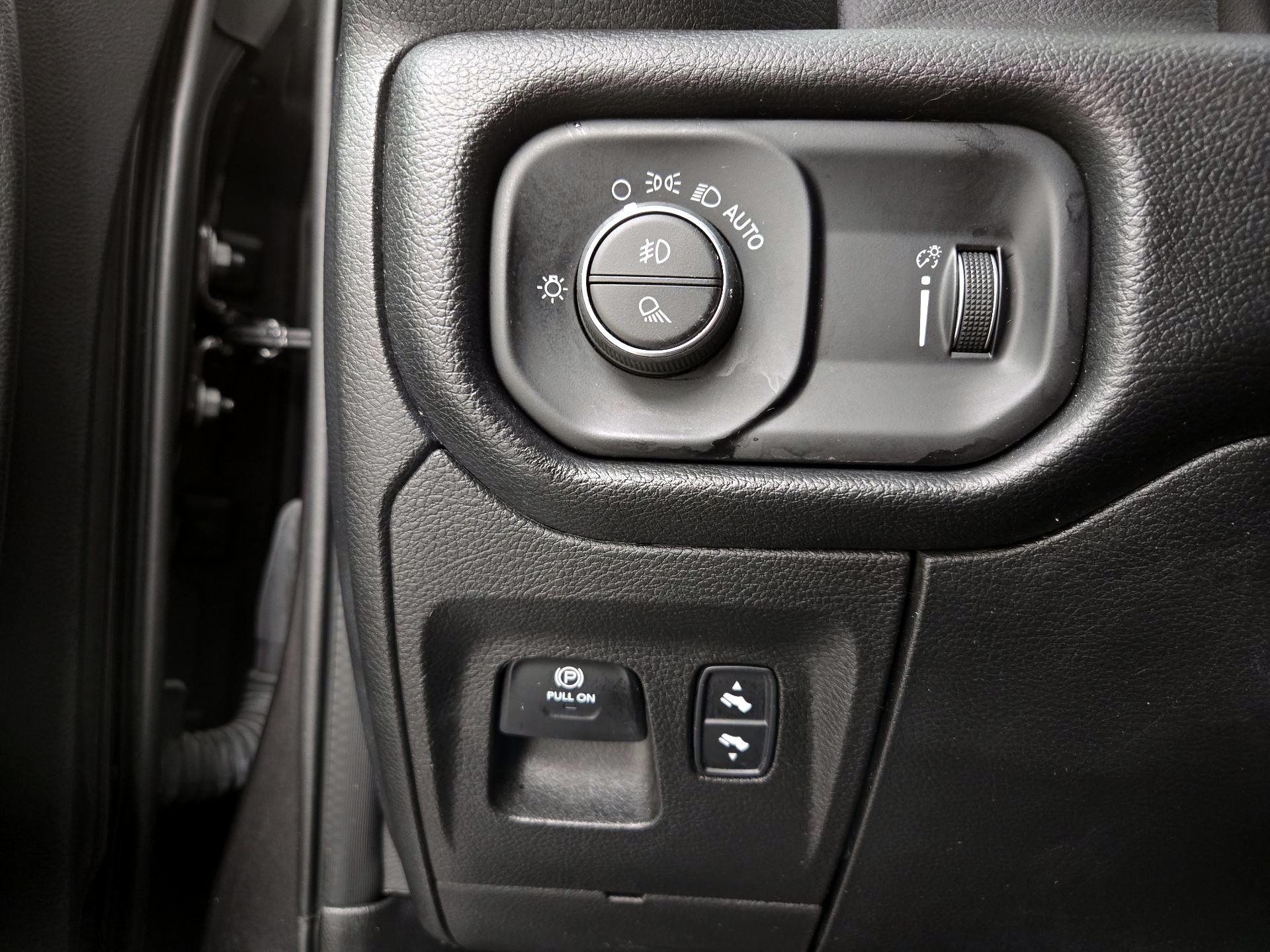 Thumbnail: 2022 RAM 1500 - 13