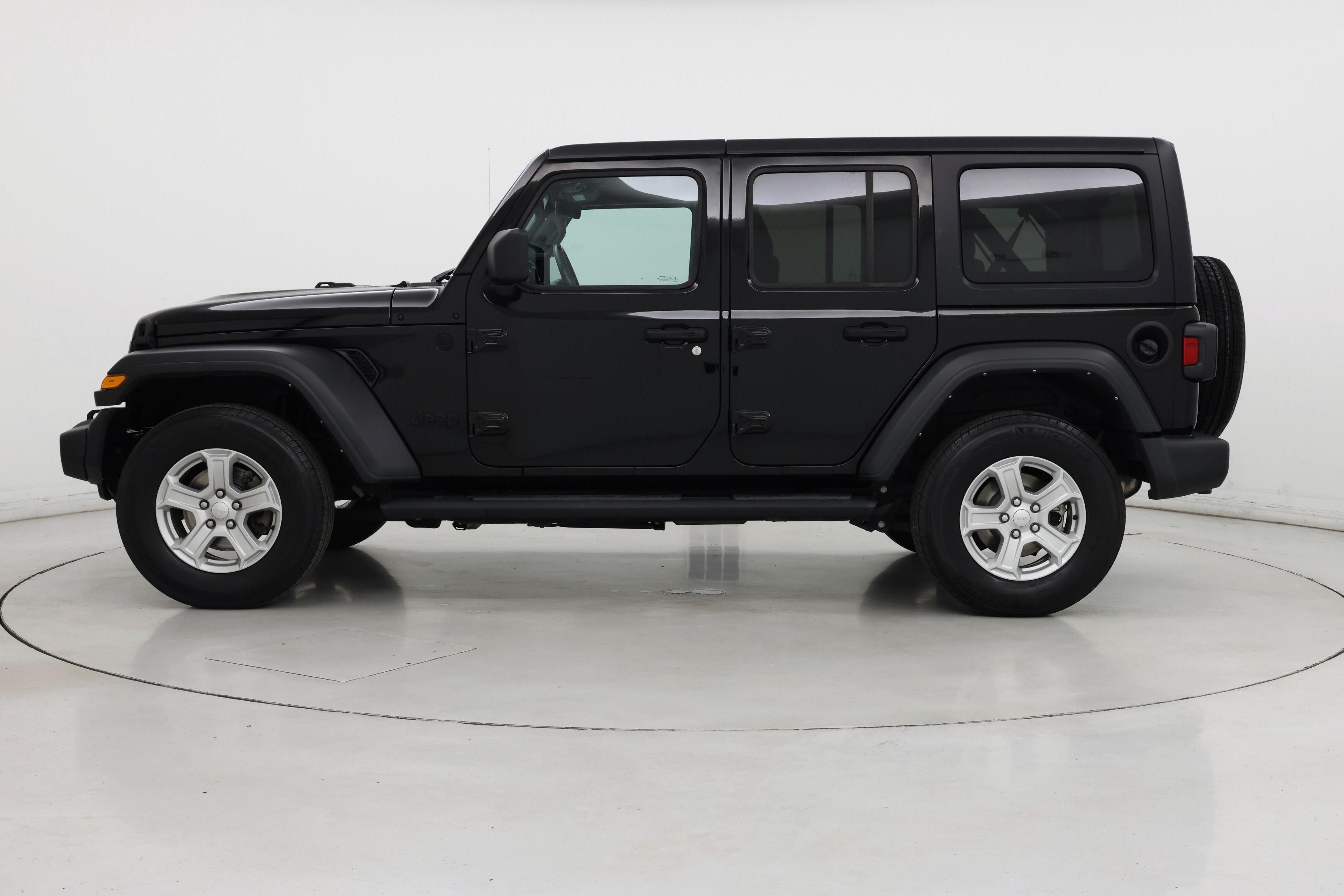 Thumbnail: 2022 Jeep Wrangler - 3