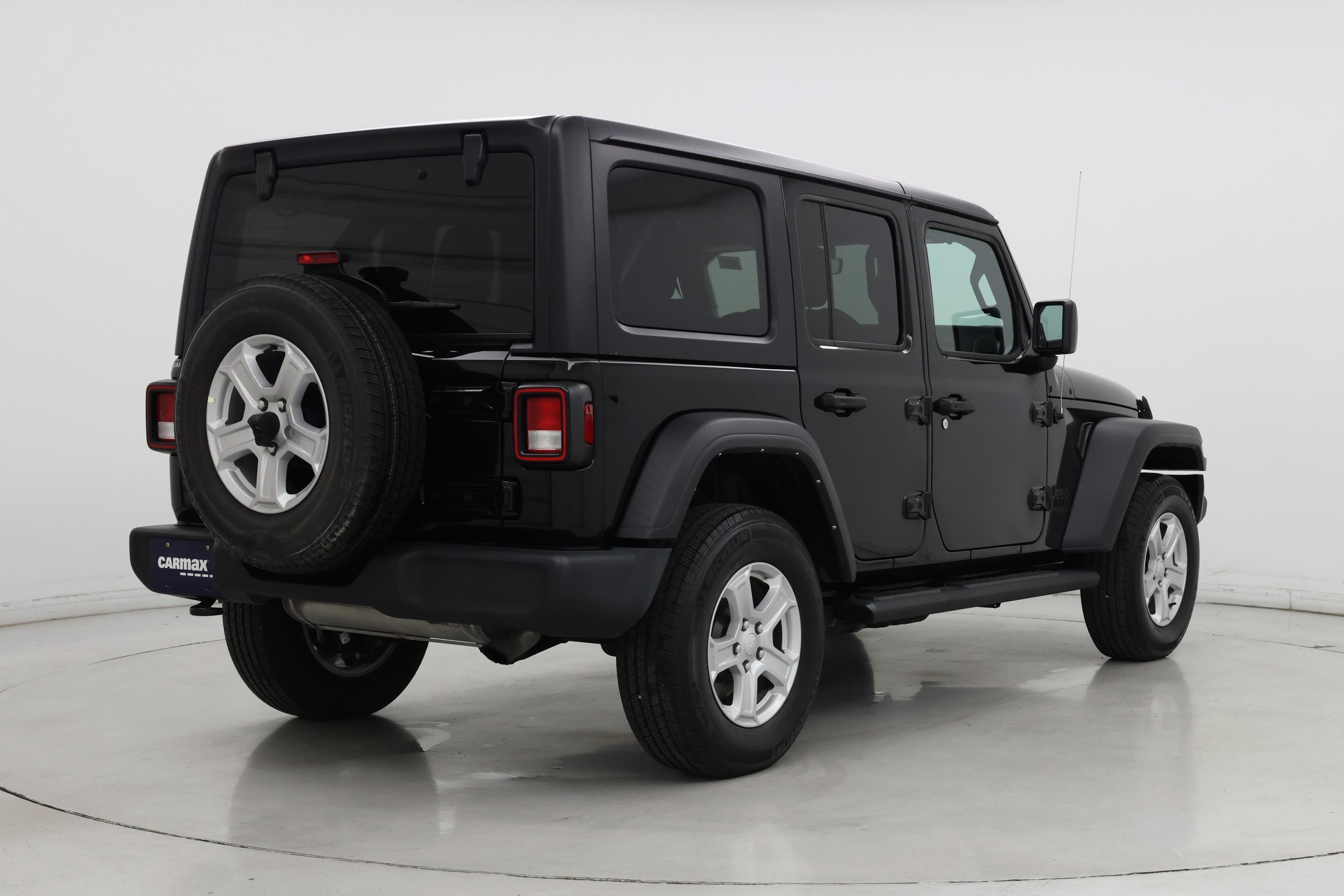 Thumbnail: 2022 Jeep Wrangler - 8