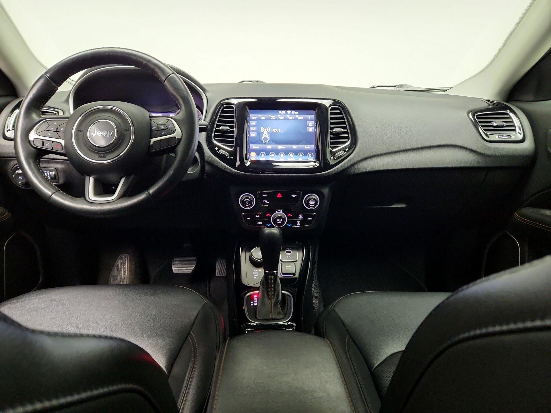 Thumbnail: 2019 Jeep Compass - 9