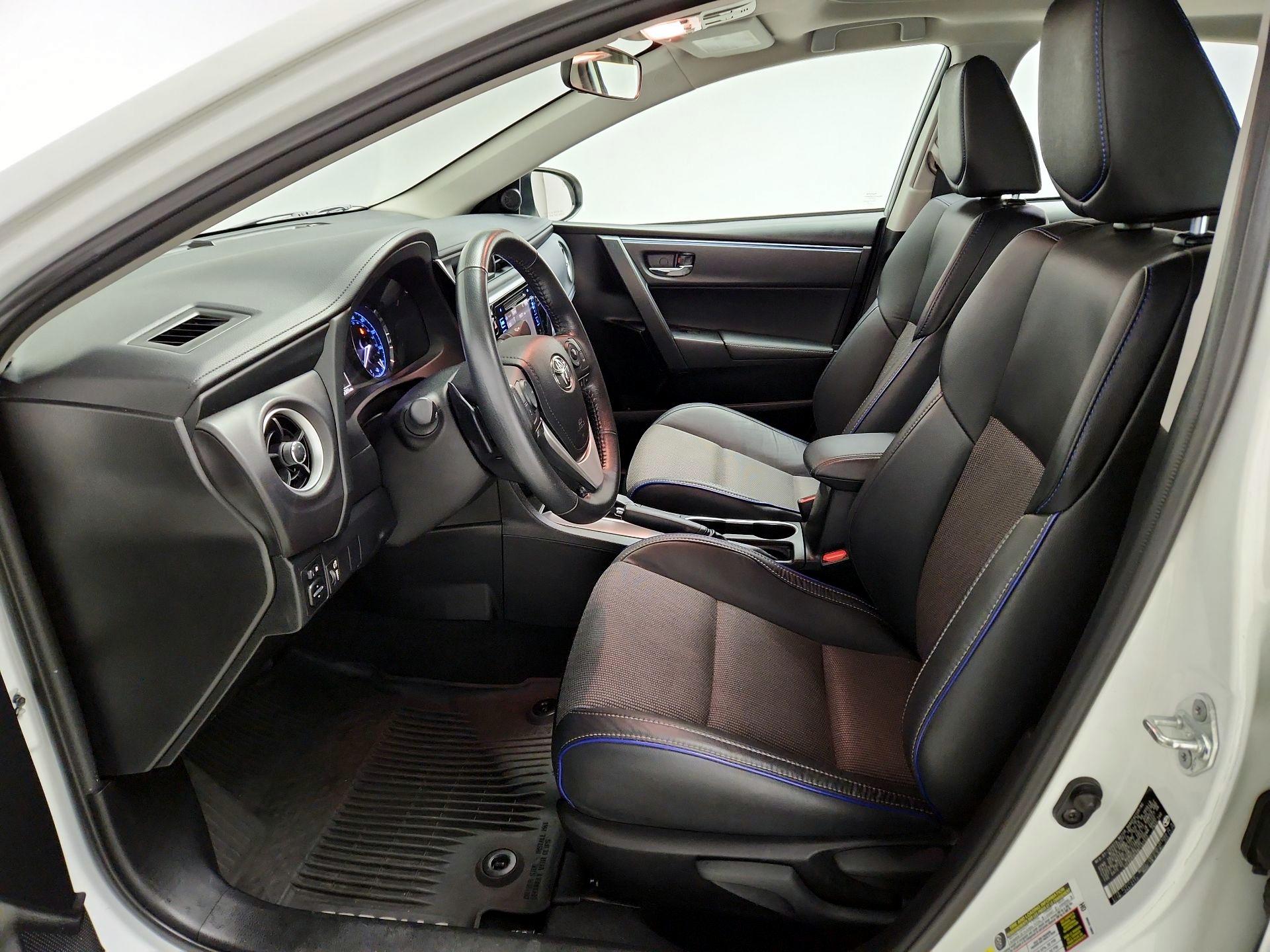 Thumbnail: 2017 Toyota Corolla - 11