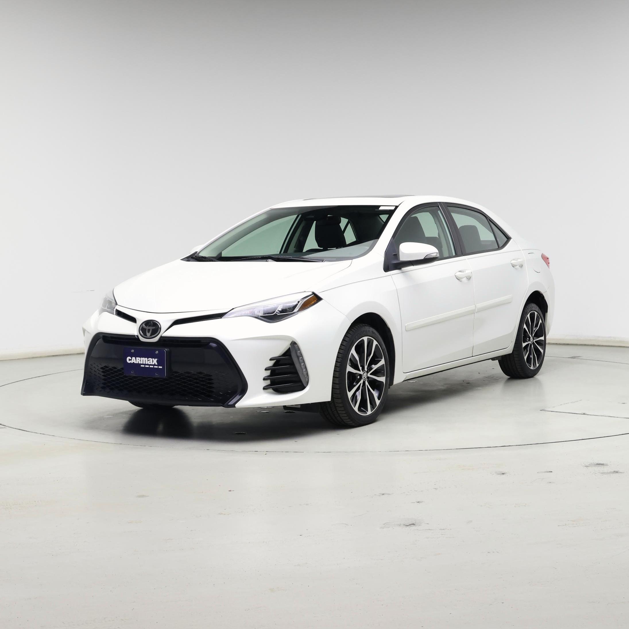 Thumbnail: 2017 Toyota Corolla - 4