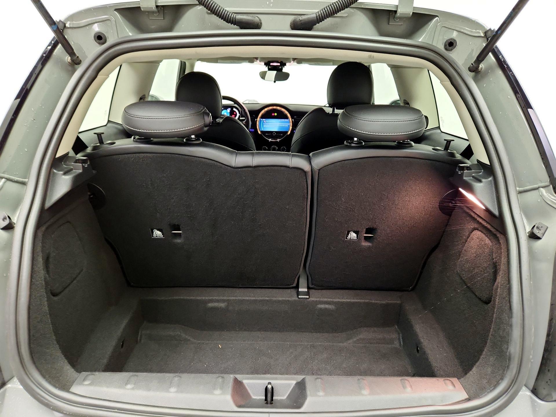 Thumbnail: 2022 MINI Cooper Hardtop - 20