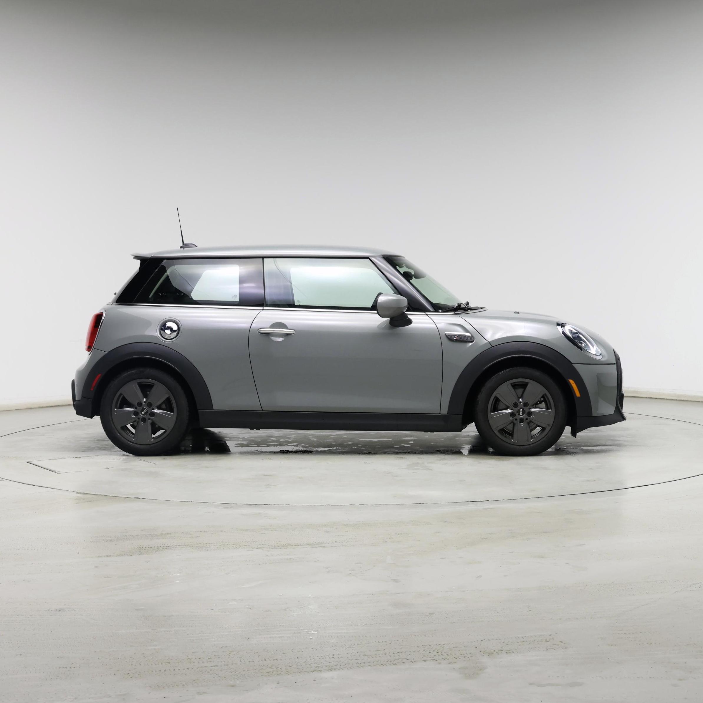 Thumbnail: 2022 MINI Cooper Hardtop - 7