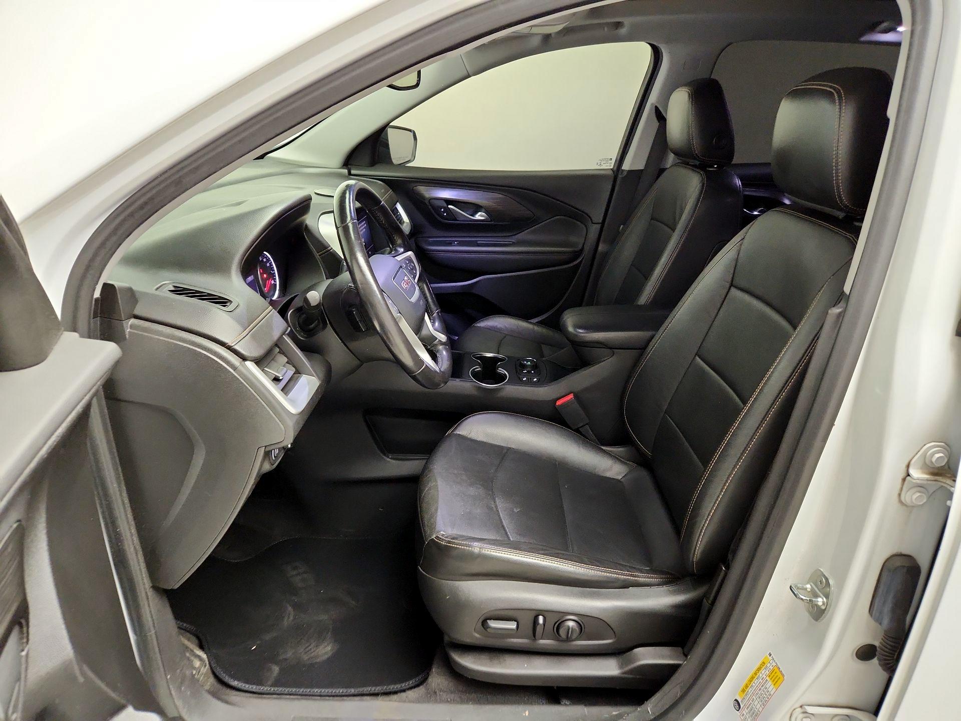 Thumbnail: 2021 GMC Terrain - 11