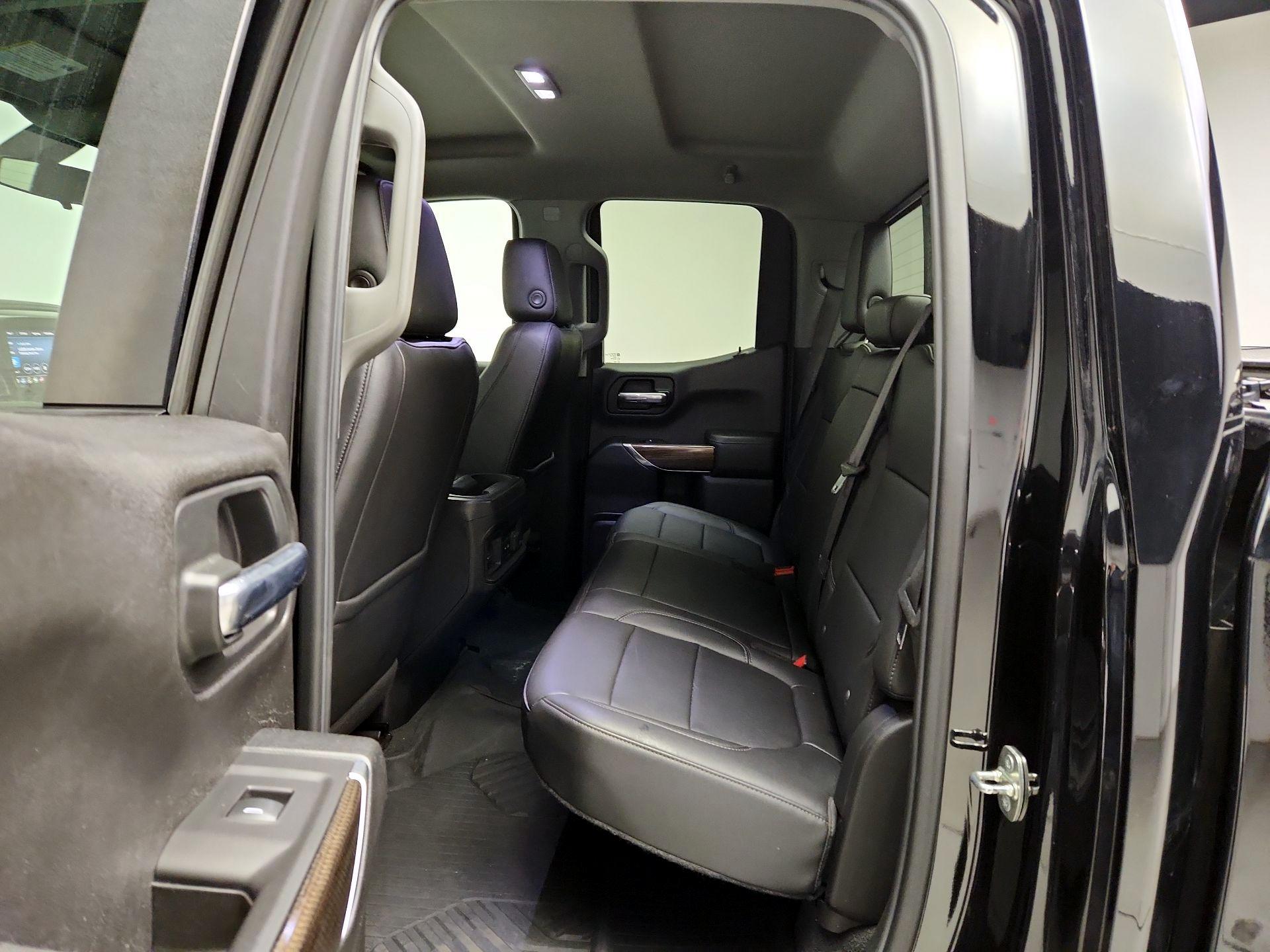 Thumbnail: 2020 Chevrolet Silverado 1500 - 19