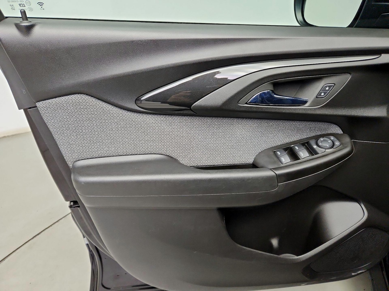 2023 Chevrolet TrailBlazer LT - Photo 13