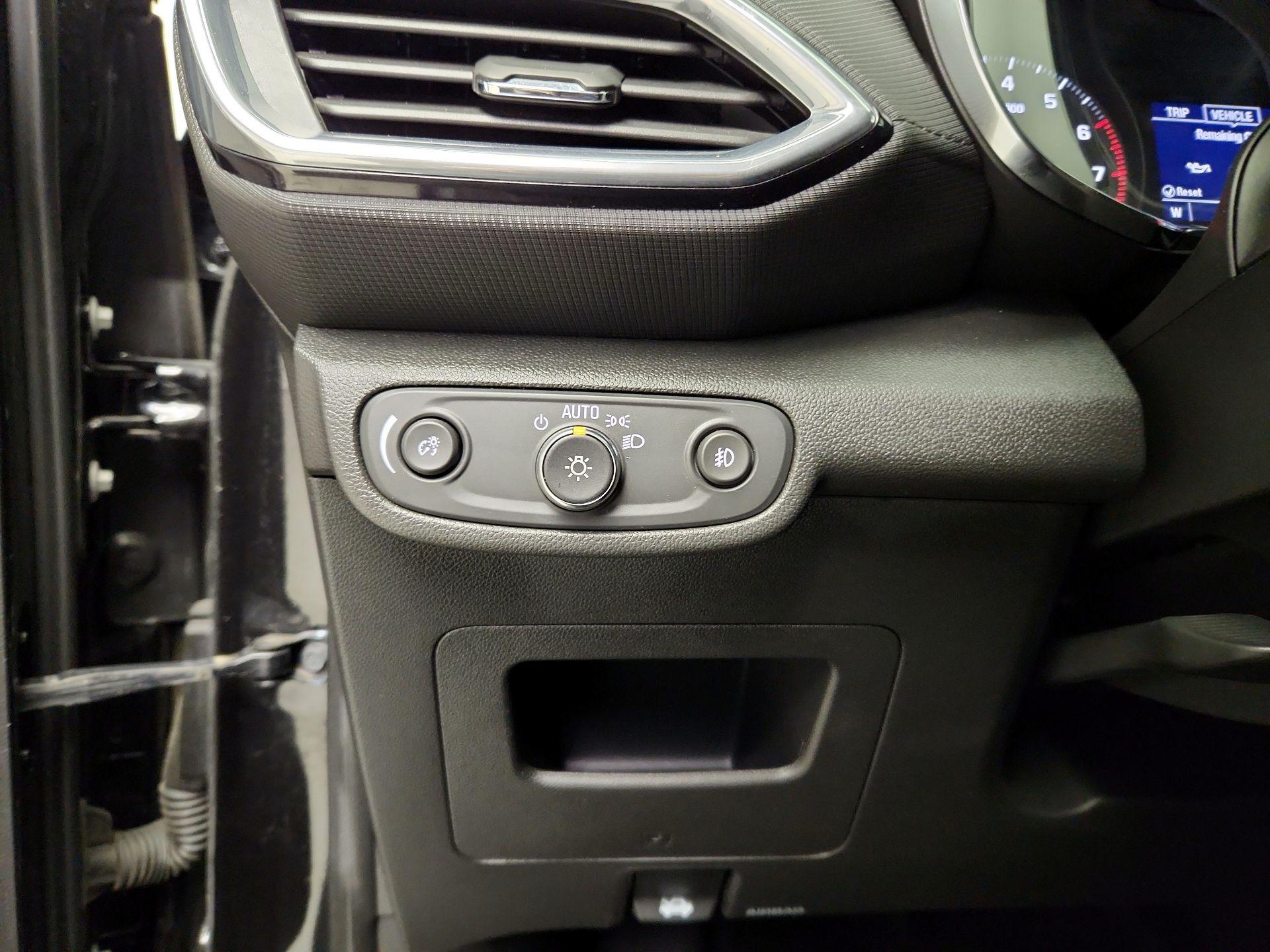 Thumbnail: 2023 Chevrolet TrailBlazer - 13