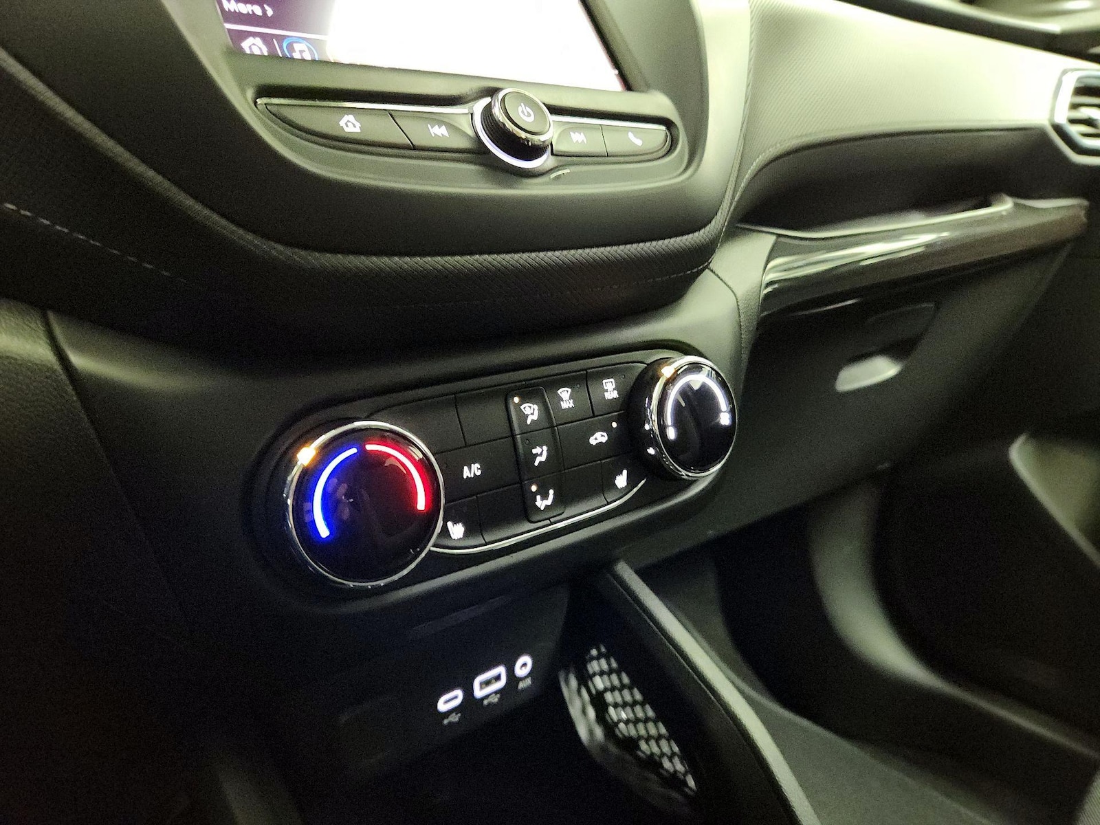 2023 Chevrolet TrailBlazer LT - Photo 17