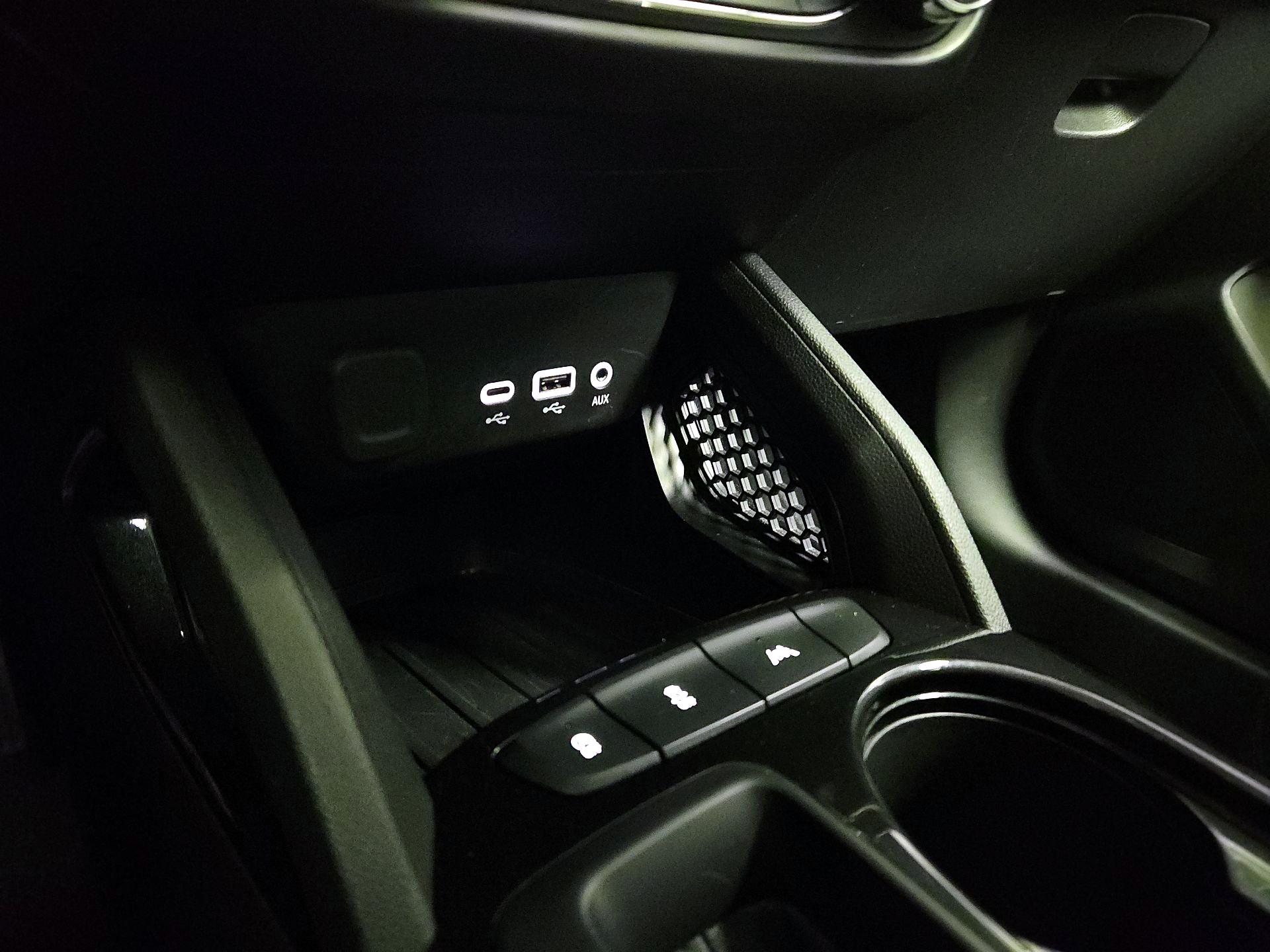 Thumbnail: 2023 Chevrolet TrailBlazer - 18