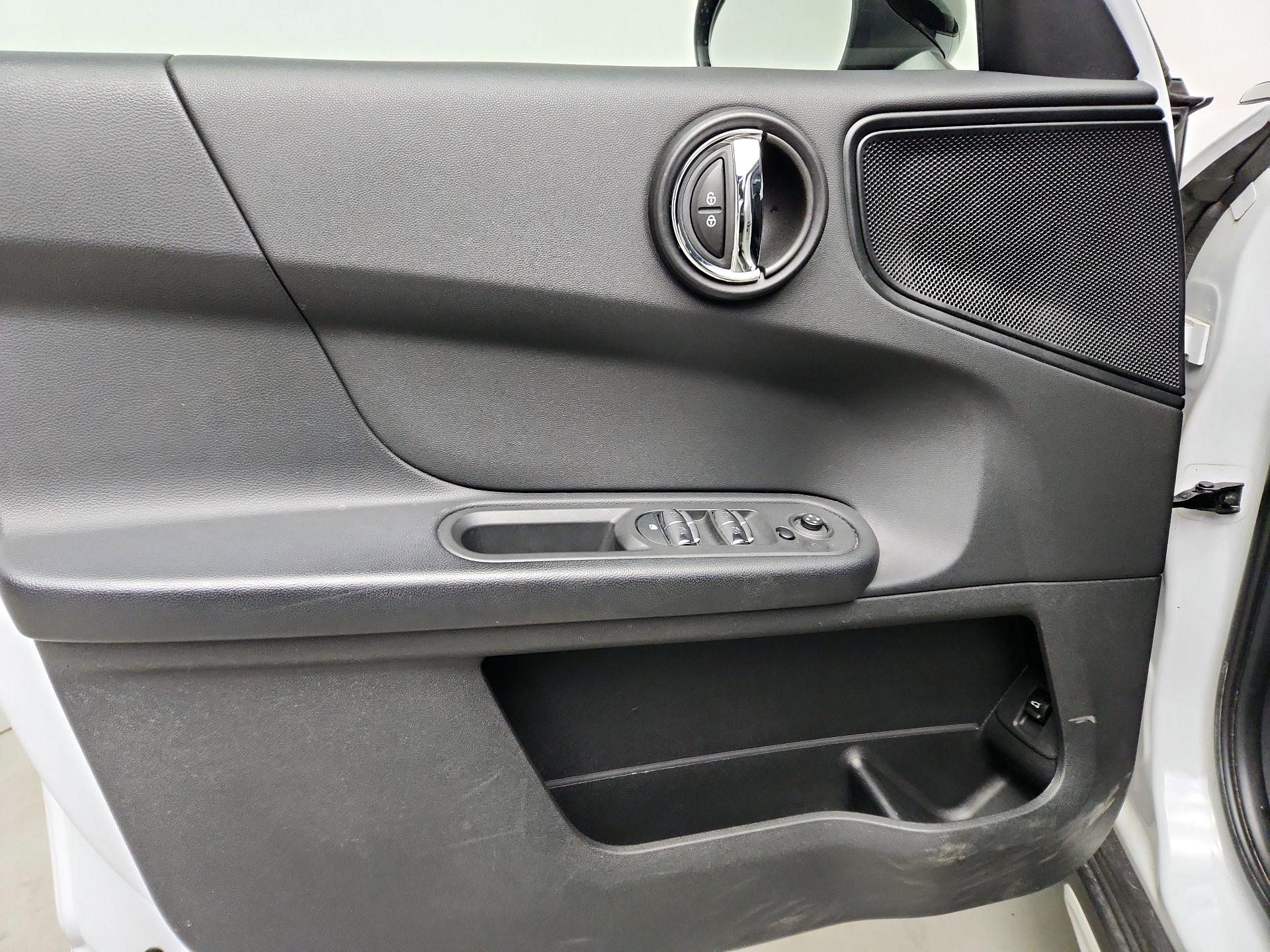 Thumbnail: 2018 MINI Cooper Countryman - 12