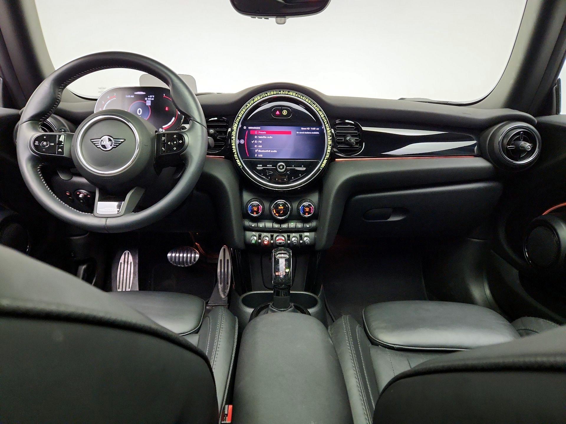 Thumbnail: 2023 MINI Cooper Hardtop - 9