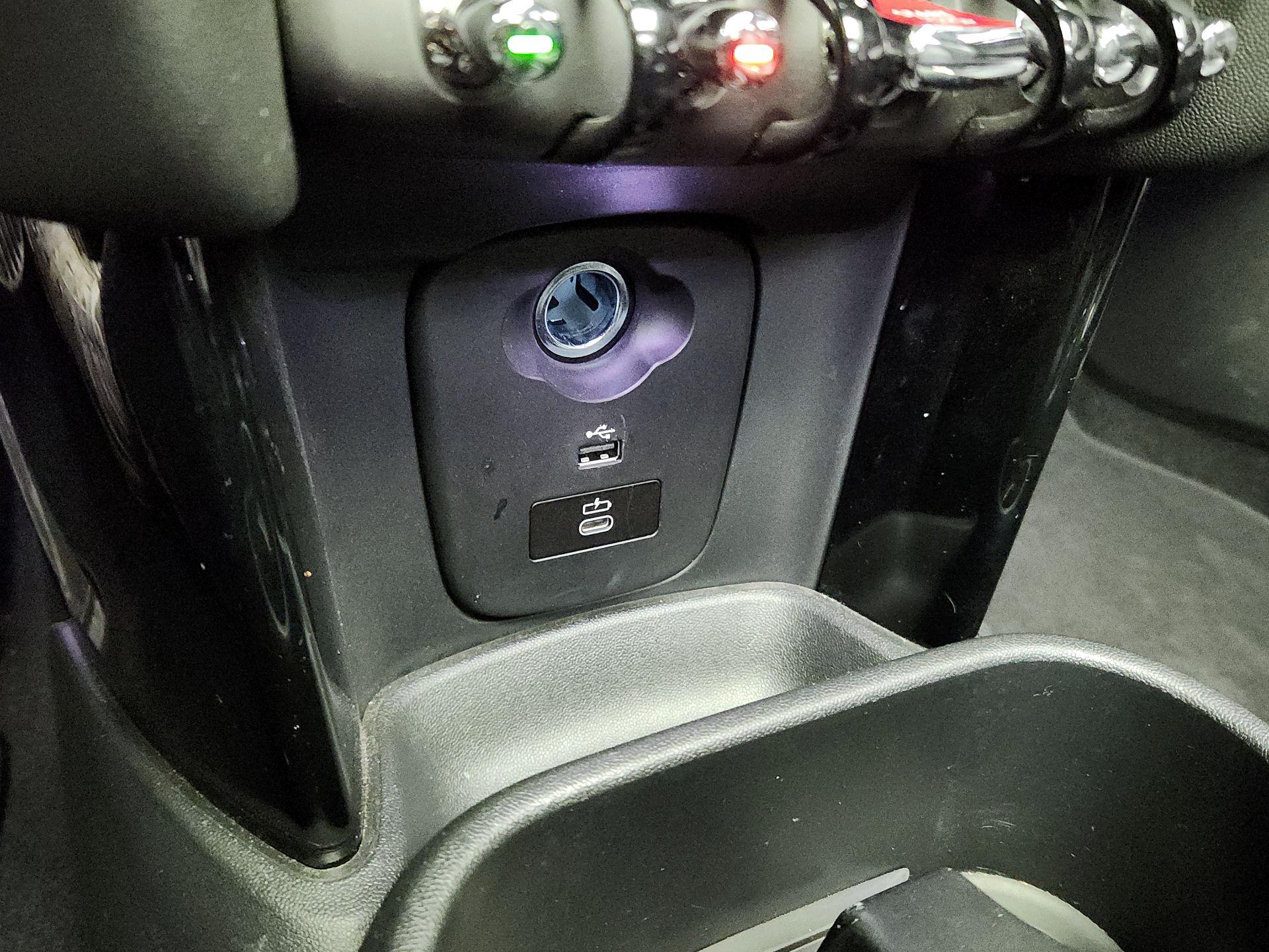 Thumbnail: 2023 MINI Cooper Hardtop - 18