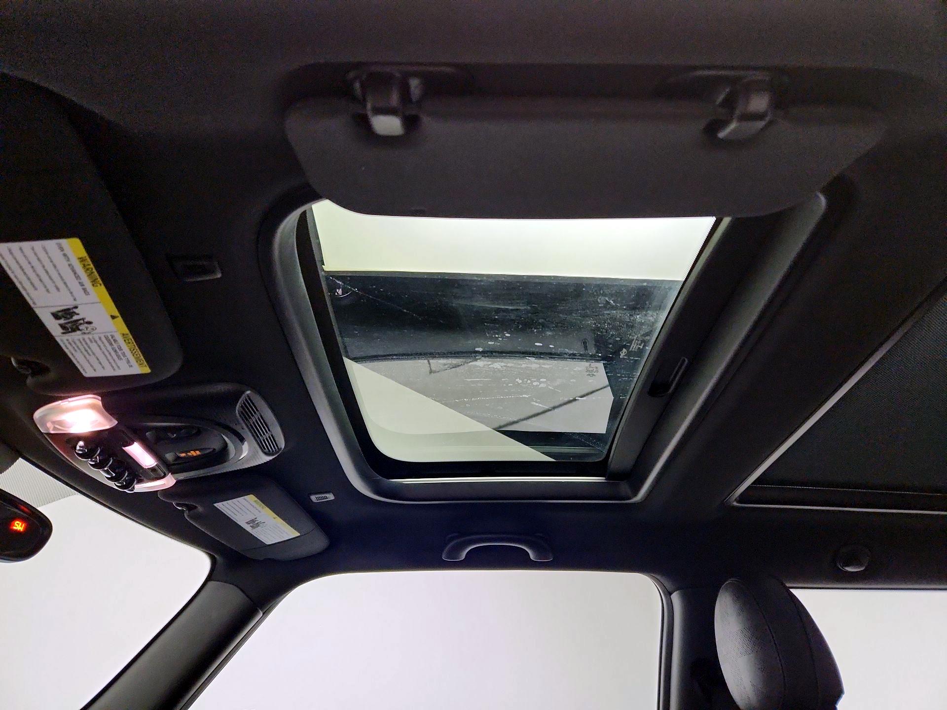 Thumbnail: 2023 MINI Cooper Hardtop - 19