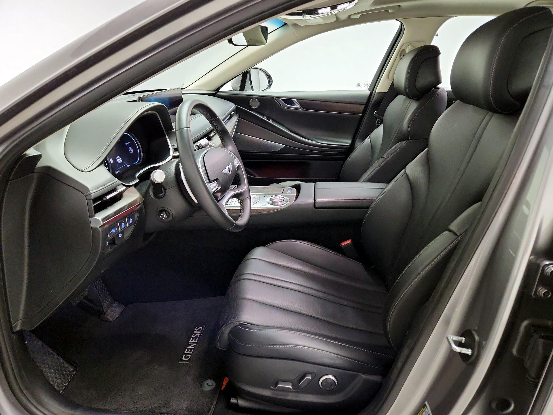 Thumbnail: 2022 Genesis G80 - 11