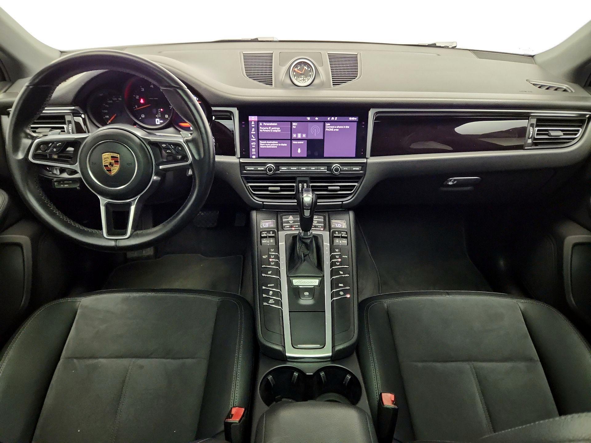 Thumbnail: 2020 Porsche Macan - 9