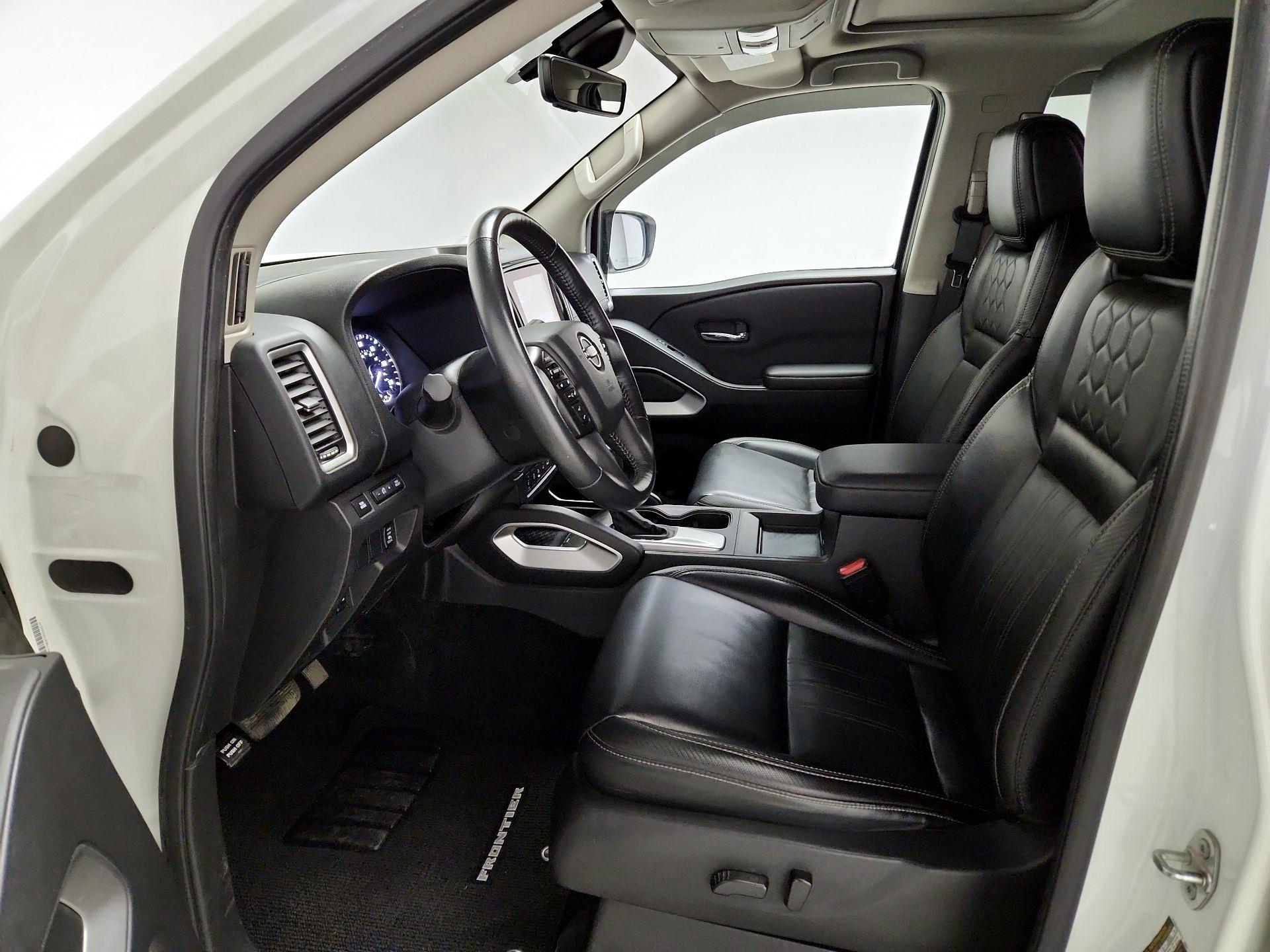 Thumbnail: 2024 Nissan Frontier - 11