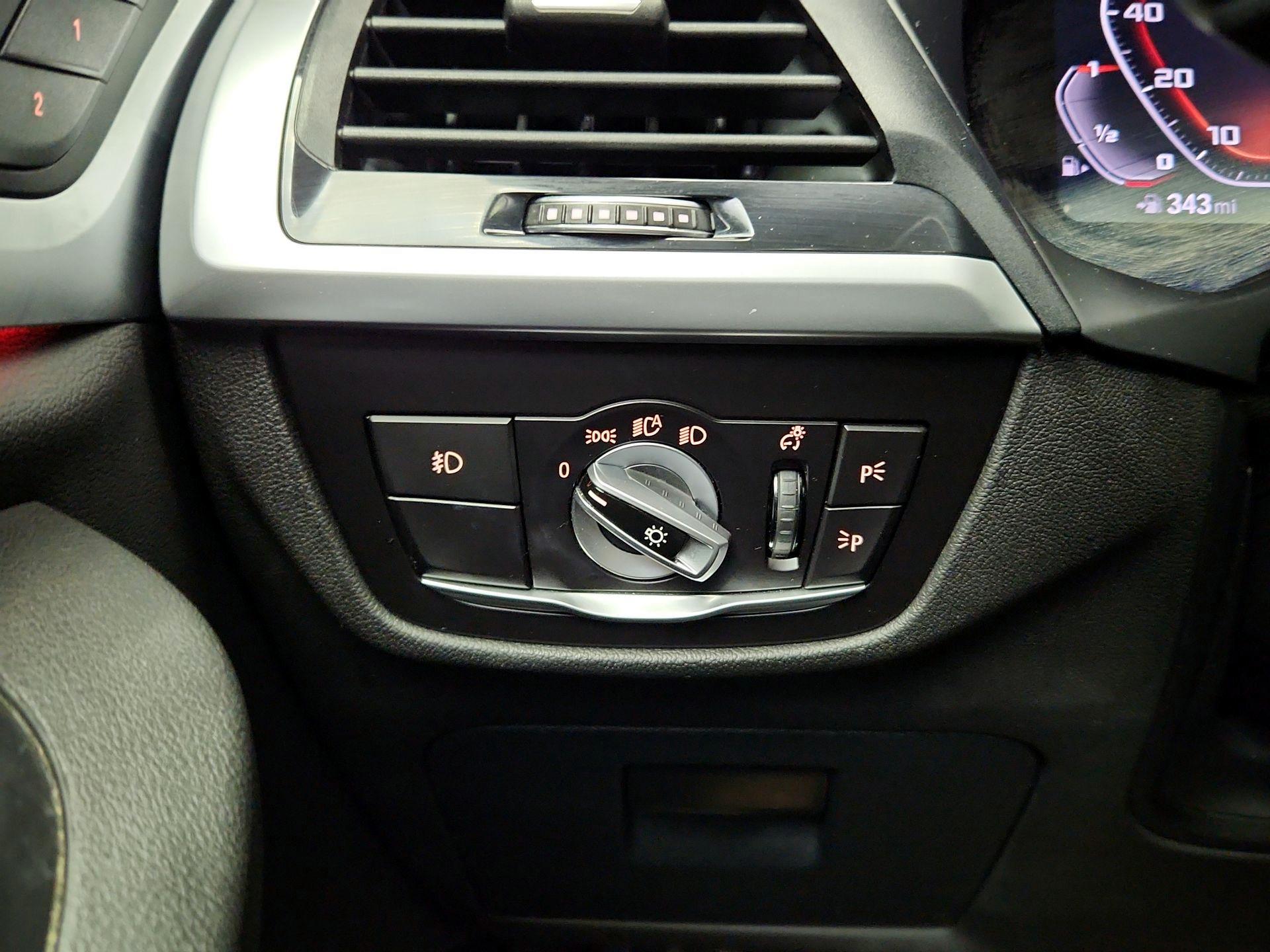 Thumbnail: 2021 BMW X3 - 13