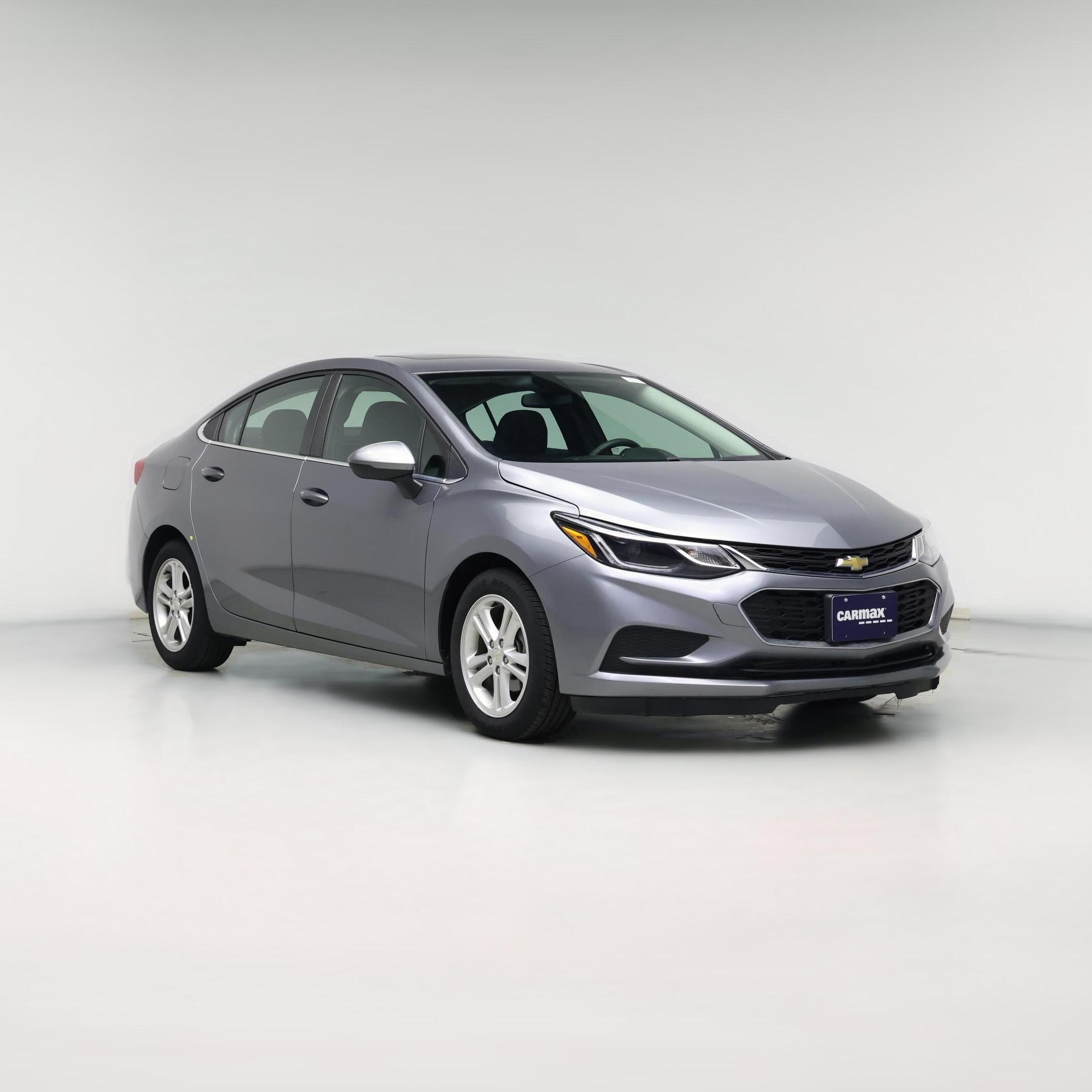 Thumbnail: 2018 Chevrolet Cruze - 1