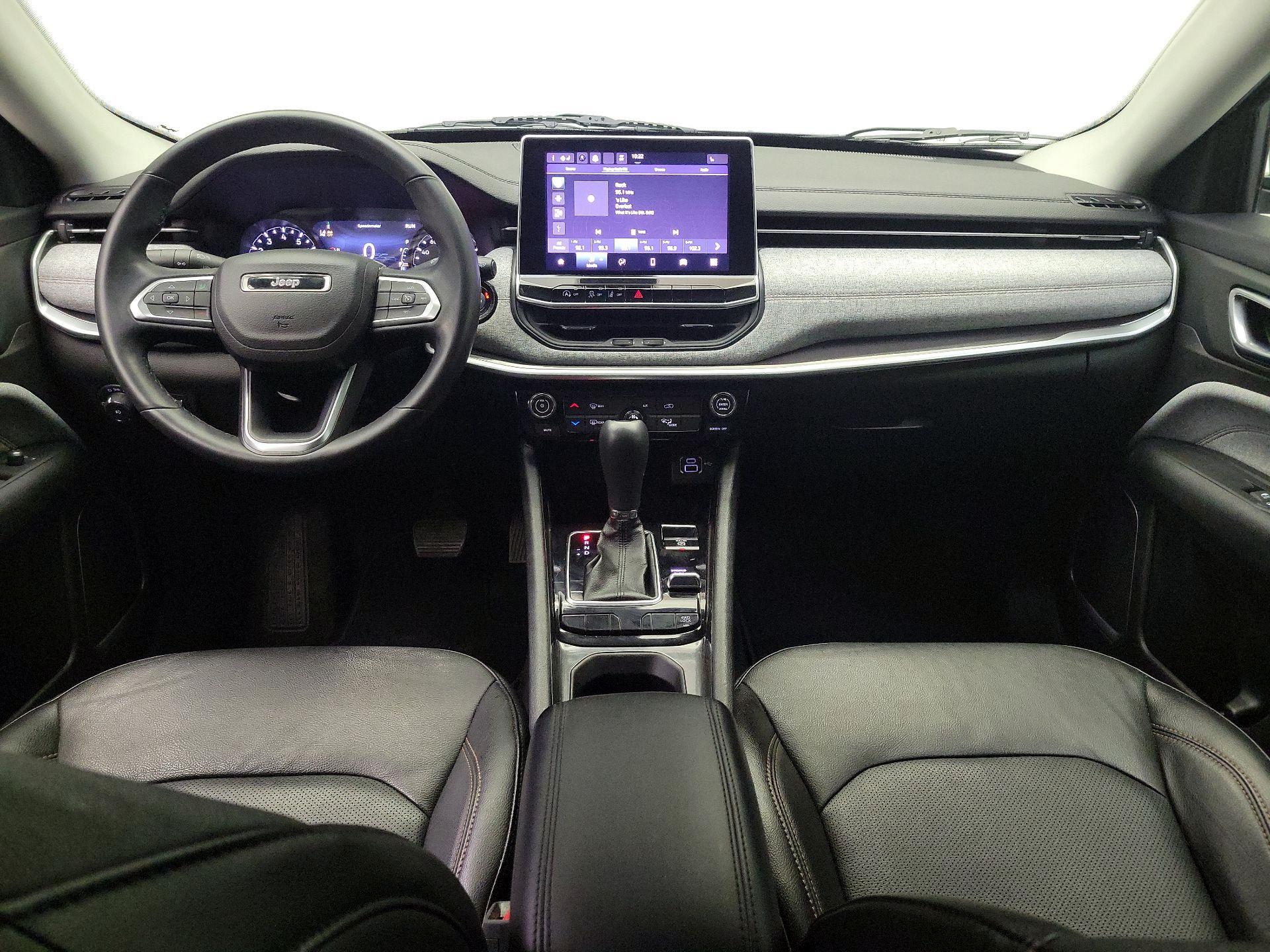 Thumbnail: 2022 Jeep Compass - 9