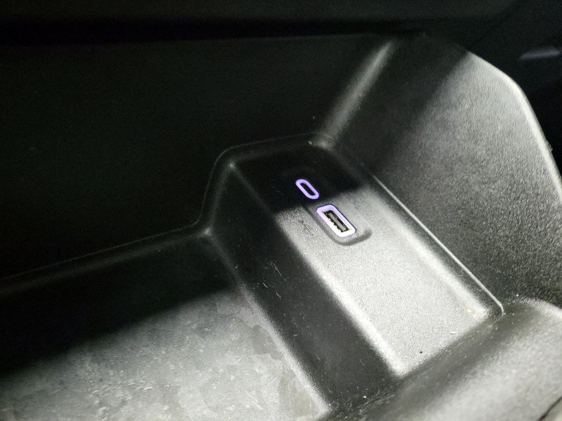 Thumbnail: 2024 Chevrolet Colorado - 19