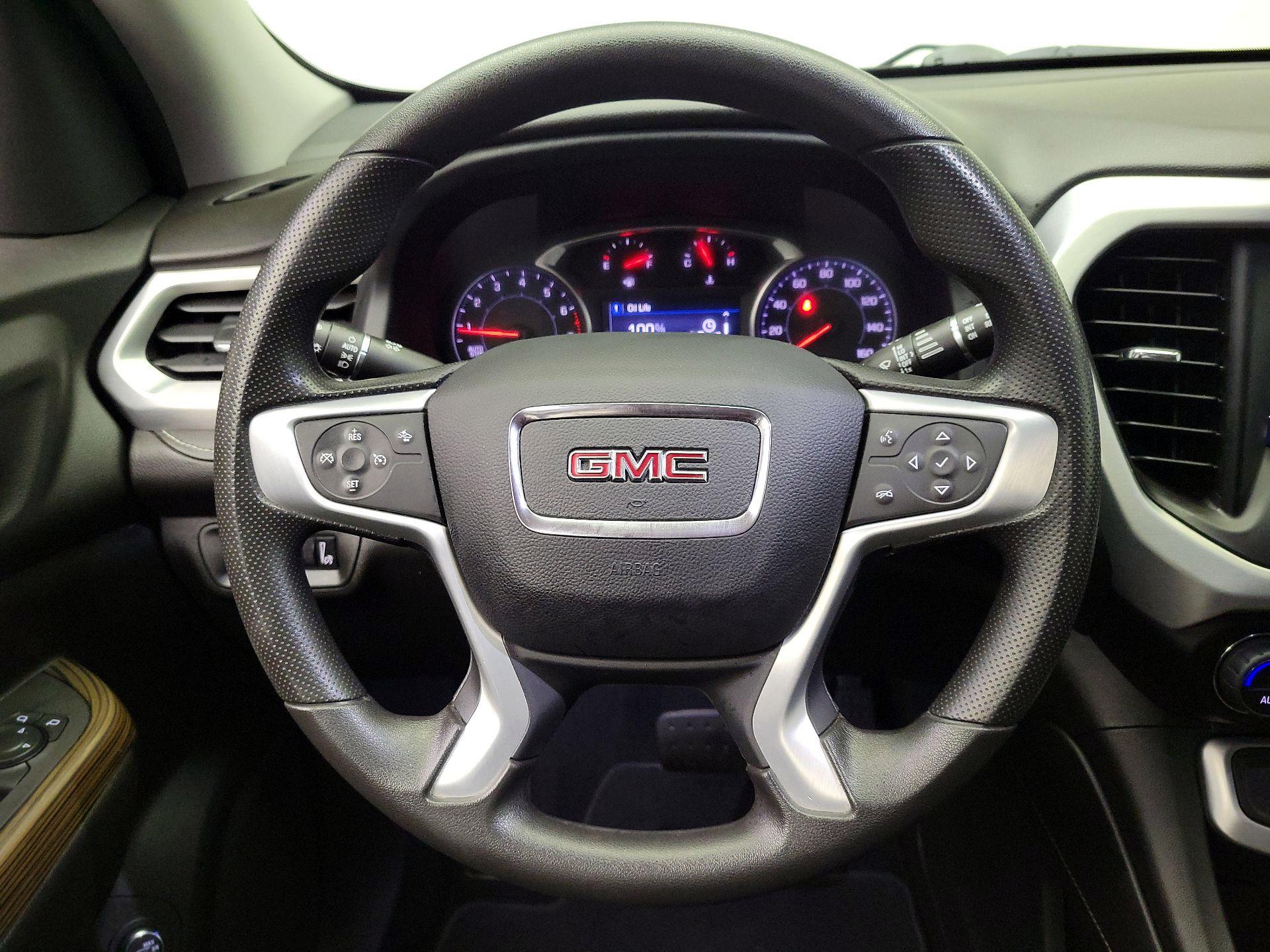 Thumbnail: 2023 GMC Acadia - 10