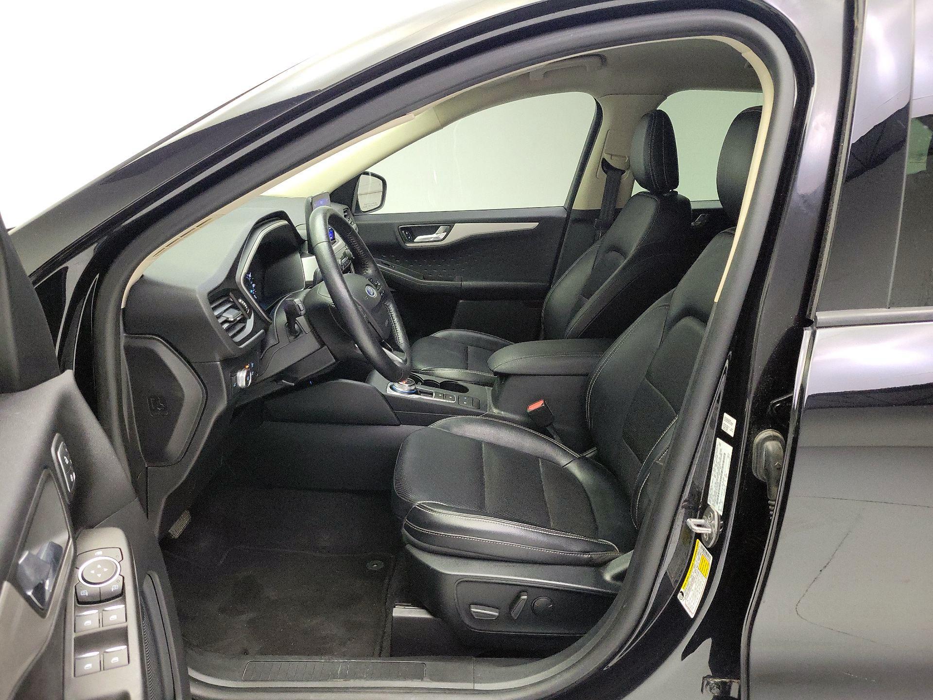 Thumbnail: 2020 Ford Escape - 11