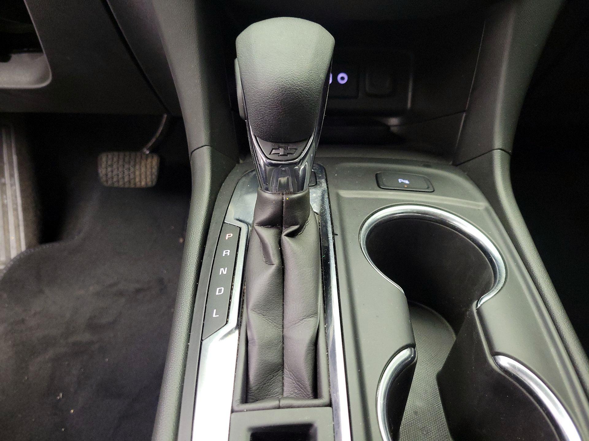 Thumbnail: 2023 Chevrolet Equinox - 16