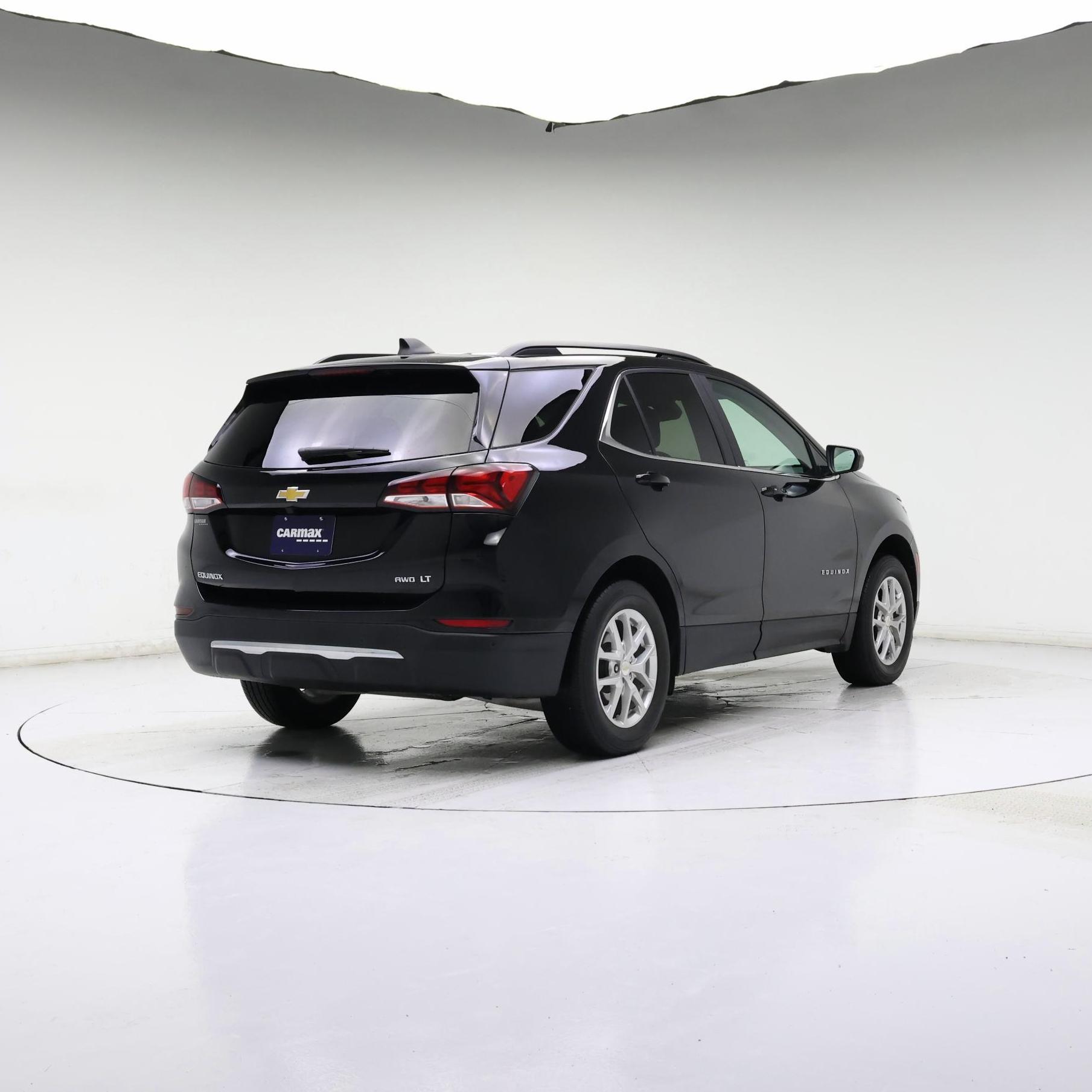 Thumbnail: 2023 Chevrolet Equinox - 8